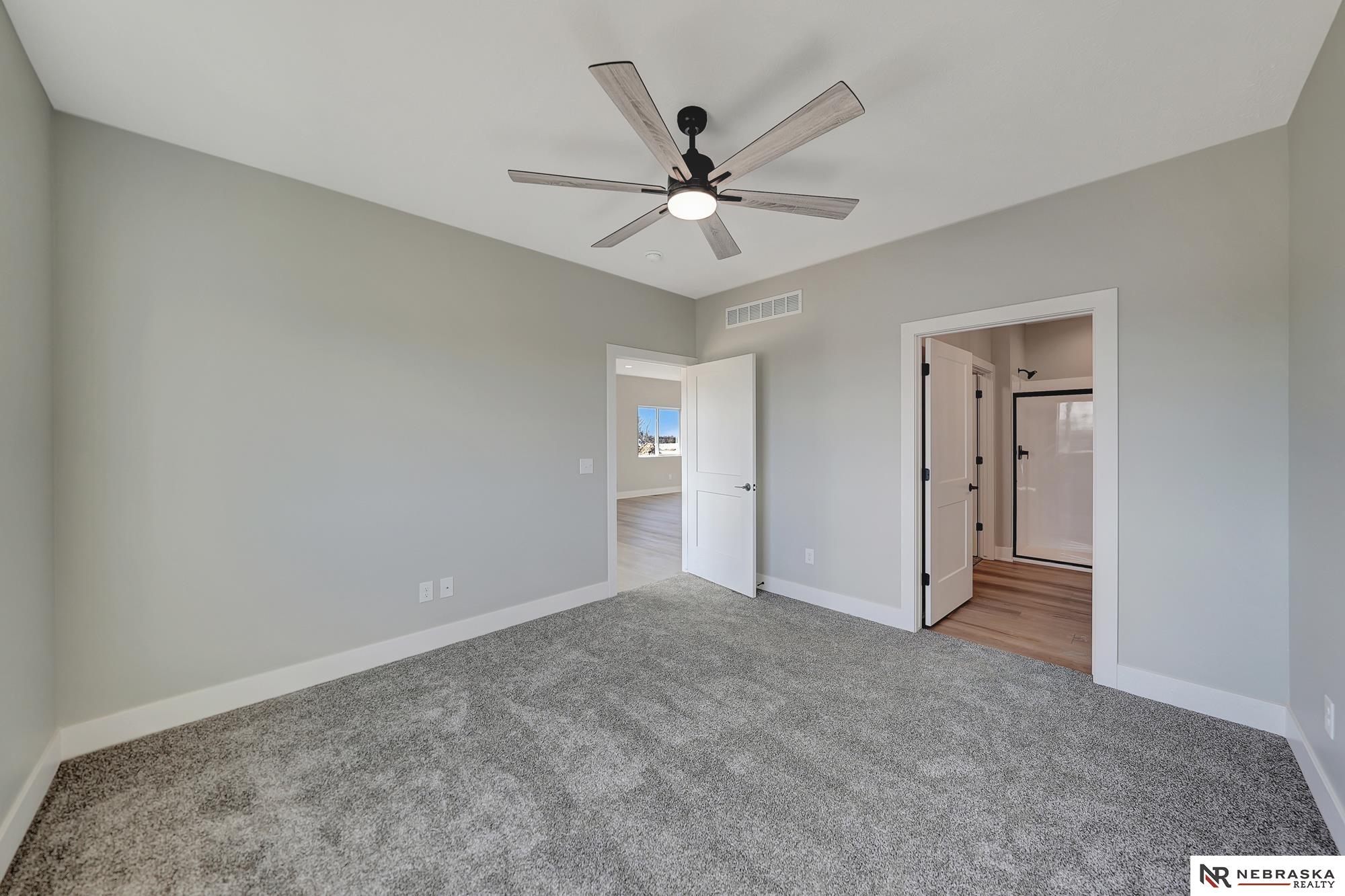 18055 Sycamore Drive, Gretna, Nebraska image 20