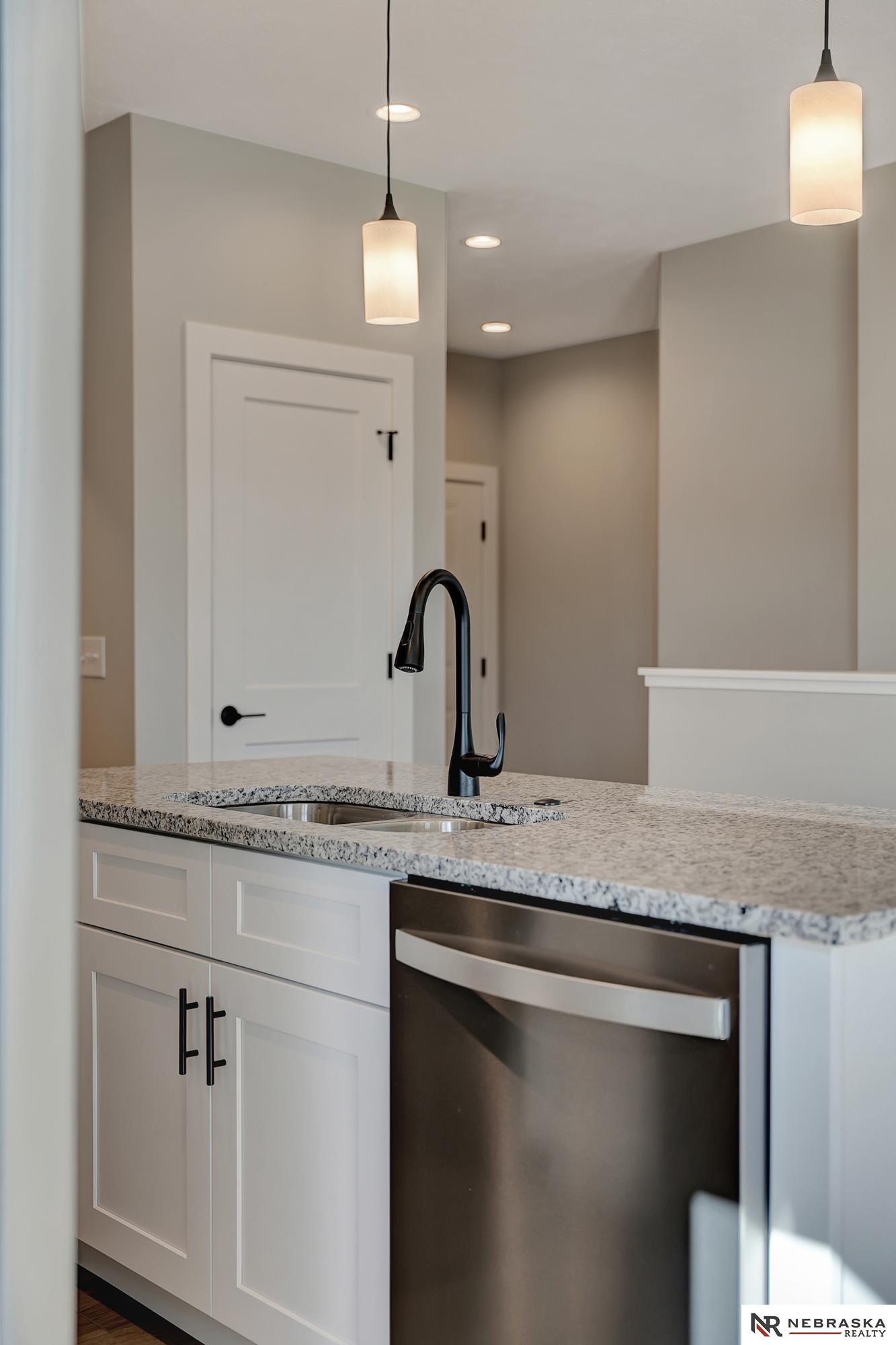 18055 Sycamore Drive, Gretna, Nebraska image 33