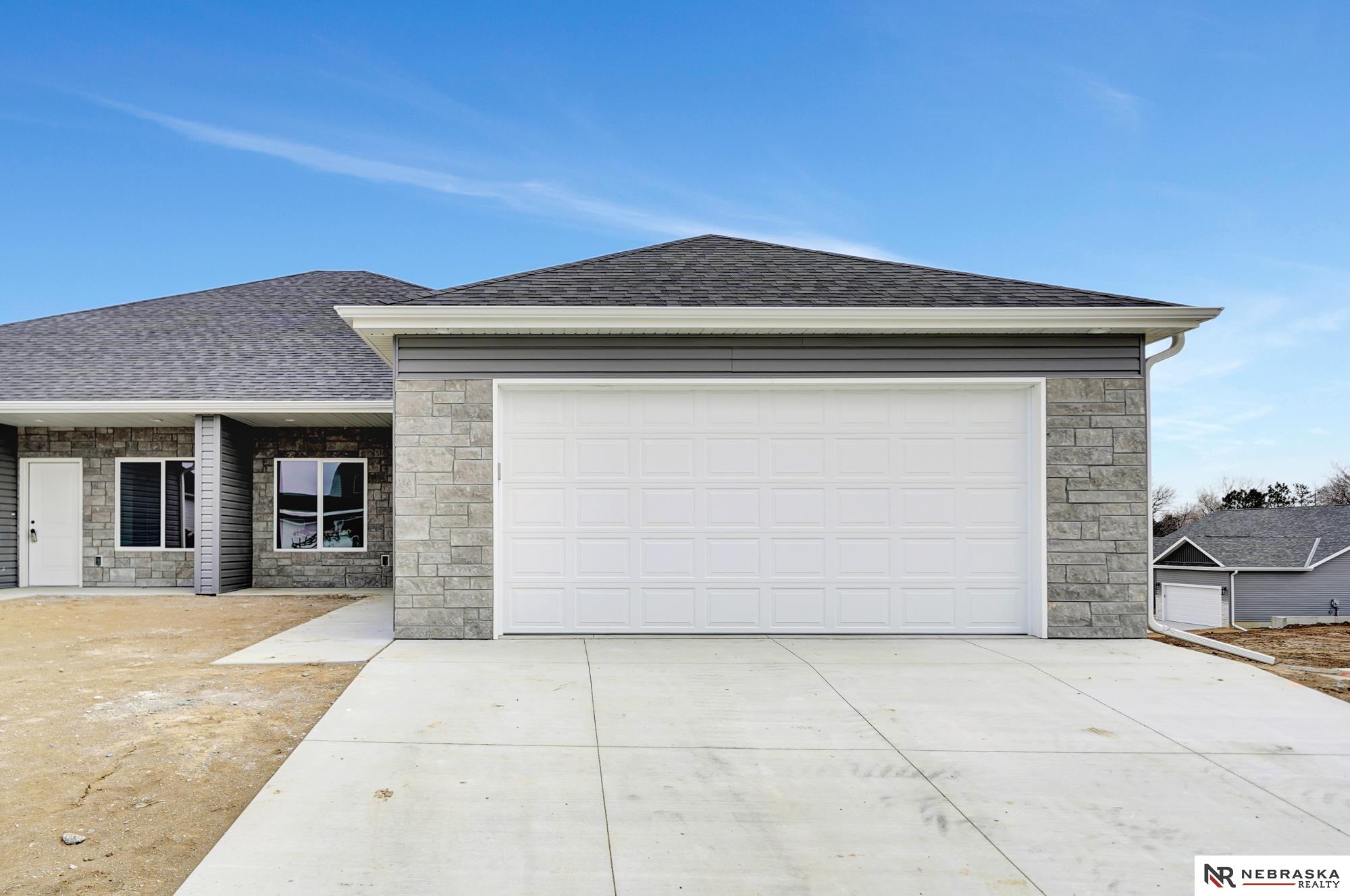 18055 Sycamore Drive, Gretna, Nebraska image 5