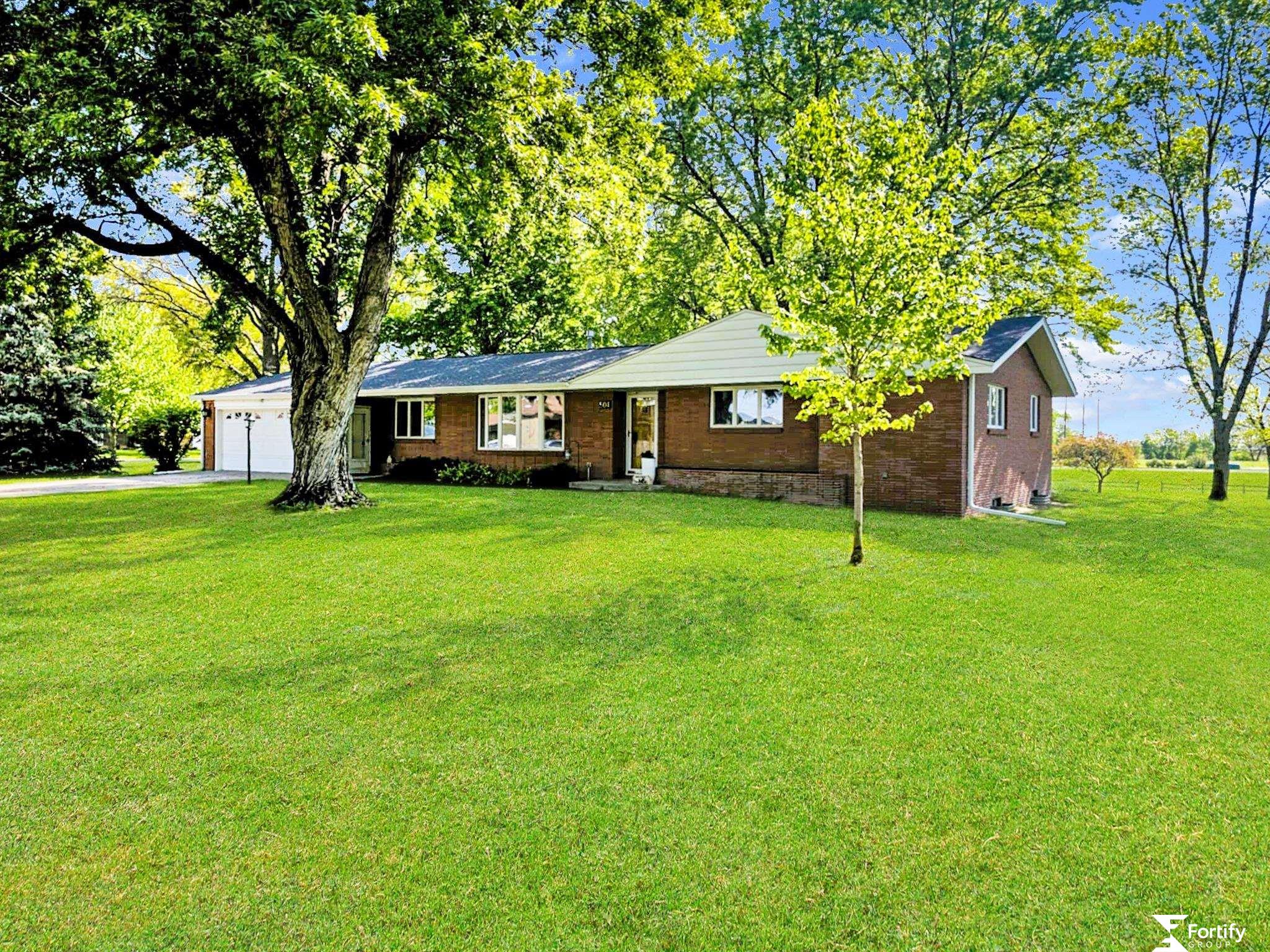 504 N Plum Street, Shickley, Nebraska image 1