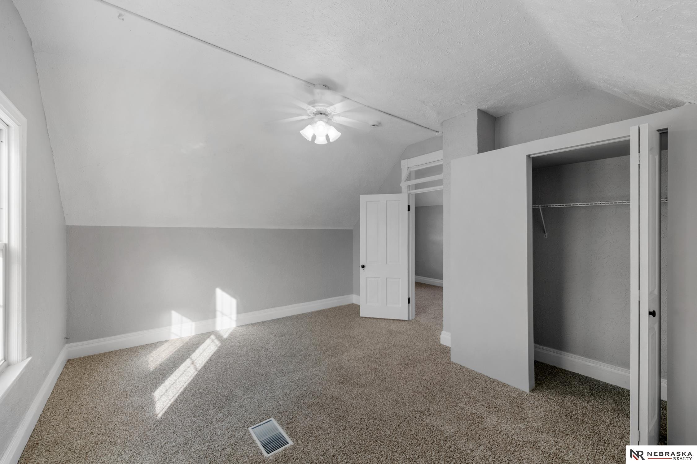 4504 S 32nd Street, Omaha, Nebraska image 38