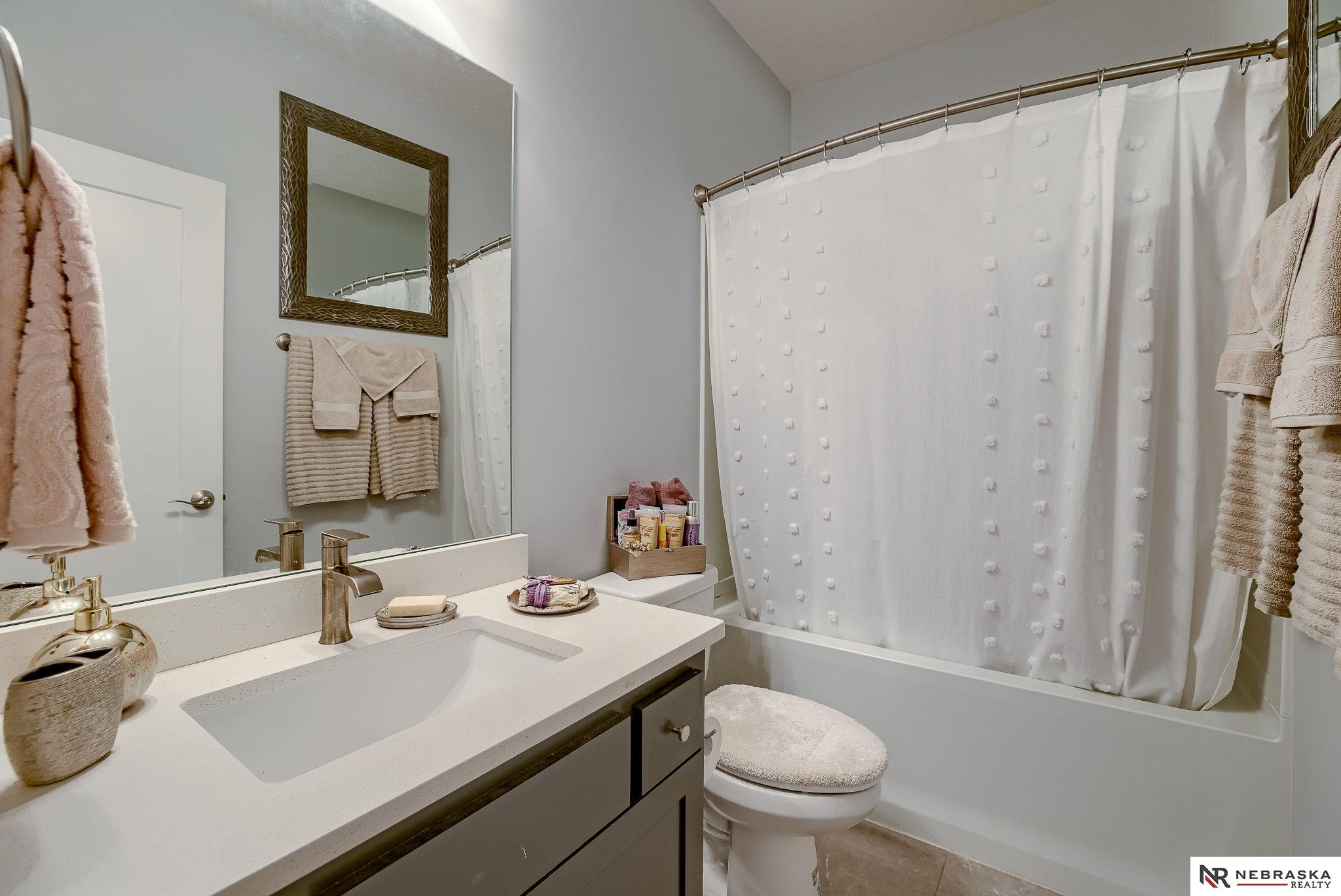 9518 Sterling Circle, Plattsmouth, Nebraska image 30