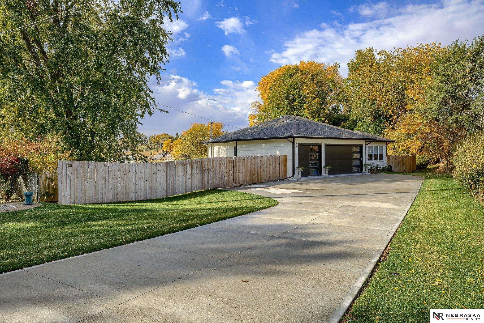 9518 Sterling Circle, Plattsmouth, Nebraska image 4