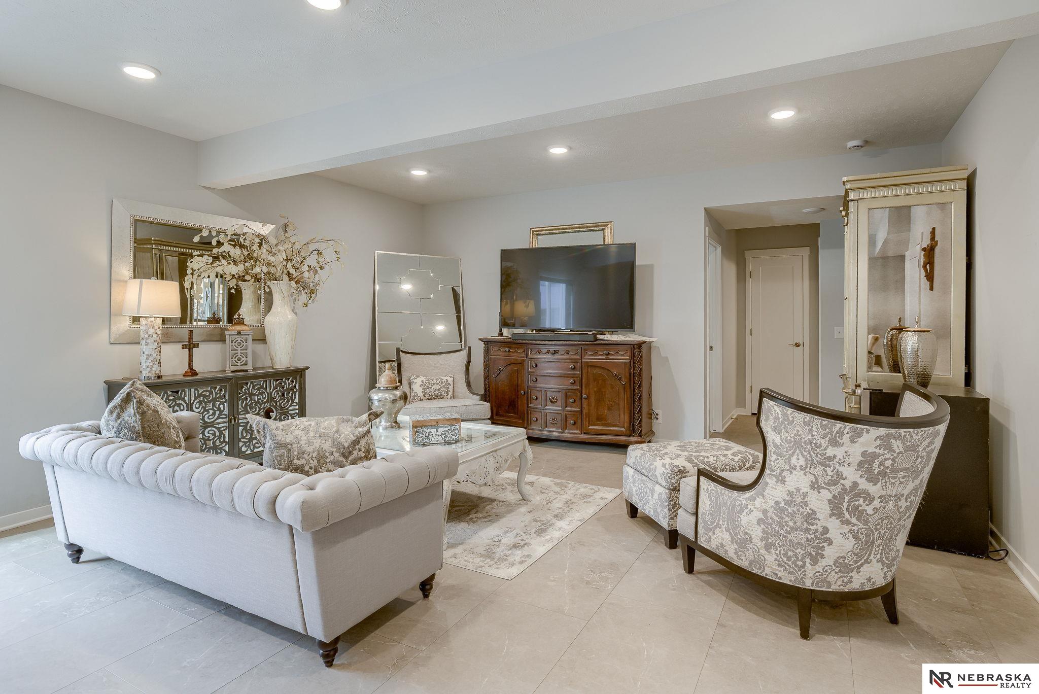 9518 Sterling Circle, Plattsmouth, Nebraska image 40