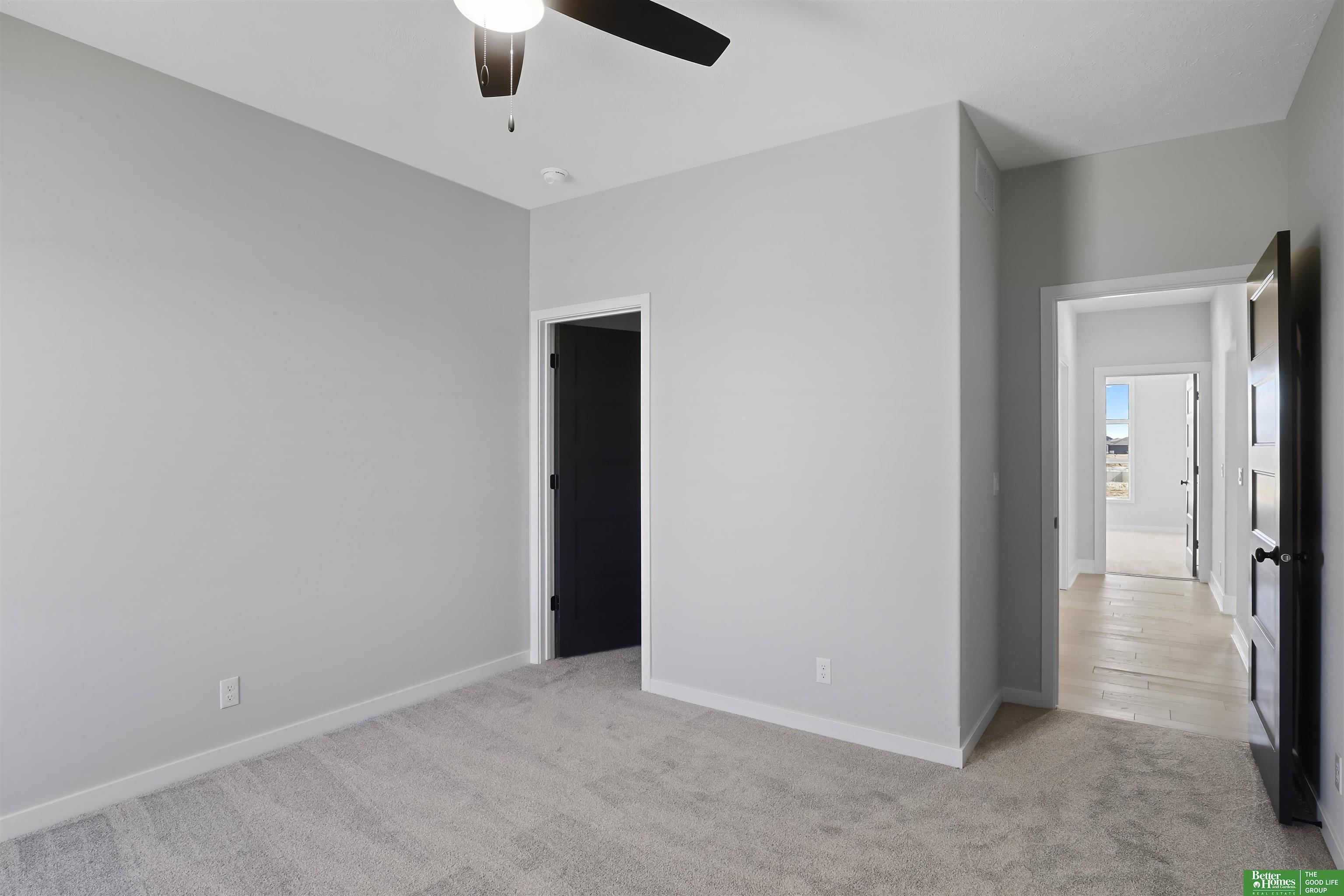 1213 Devon Drive, Papillion, Nebraska image 16