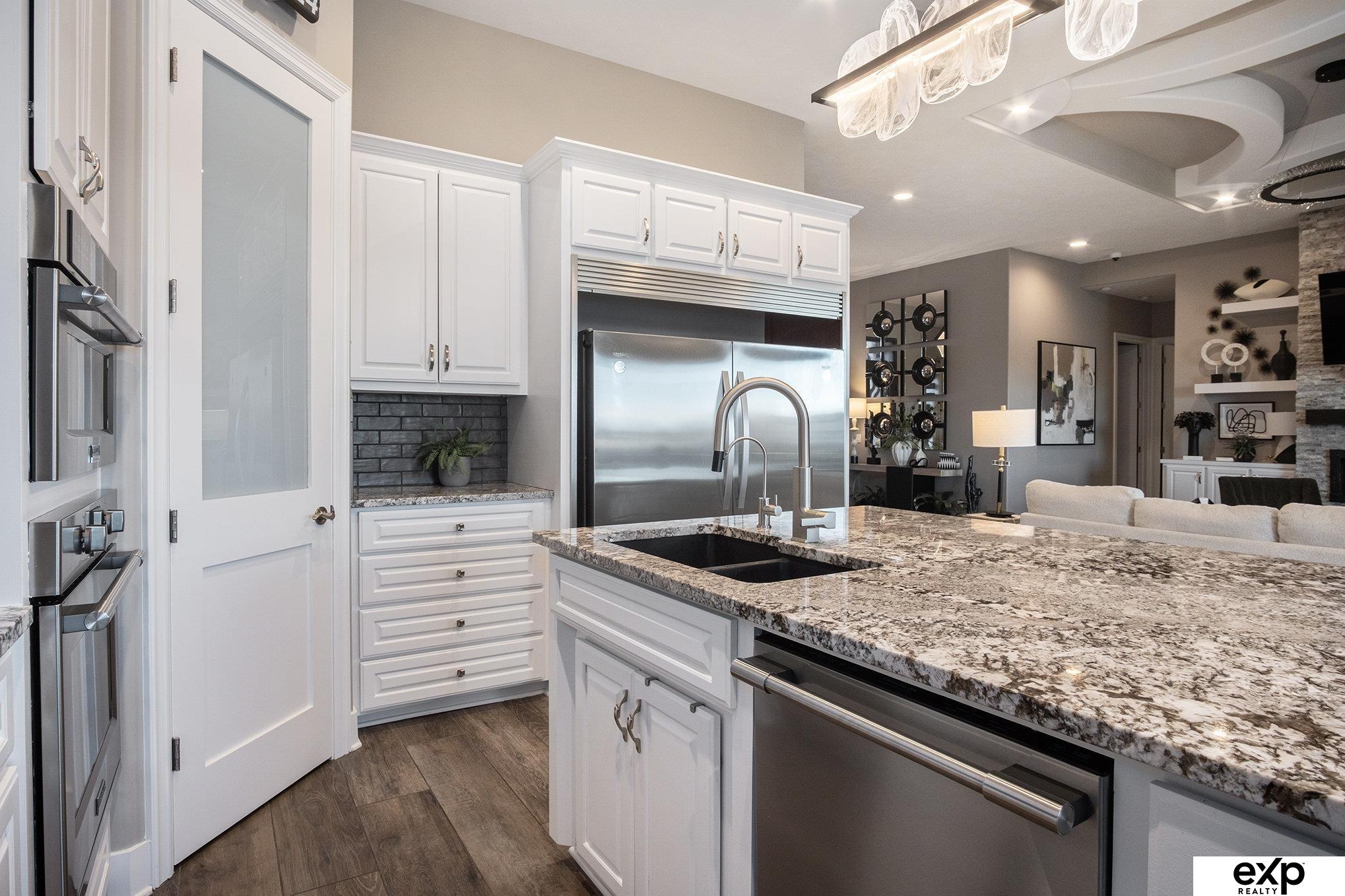 17703 N Reflection Circle, Omaha, Nebraska image 9