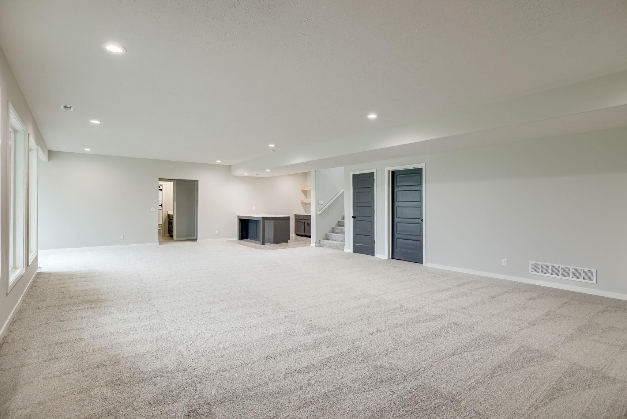 5444 N 212th Street, Elkhorn, Nebraska image 33