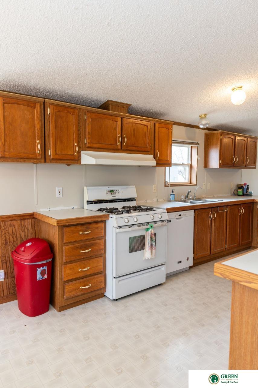 18313 Summit Drive, Omaha, Nebraska image 21