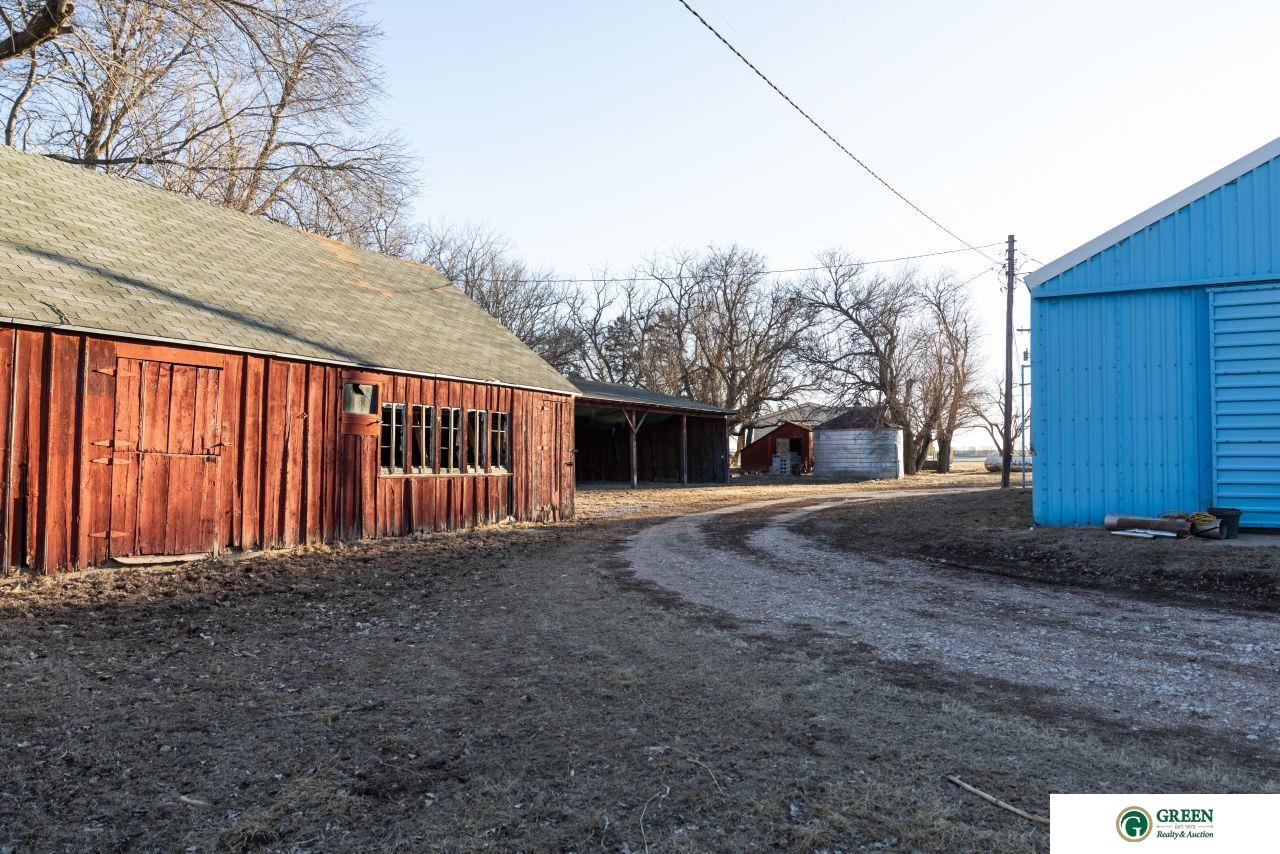 18313 Summit Drive, Omaha, Nebraska image 9