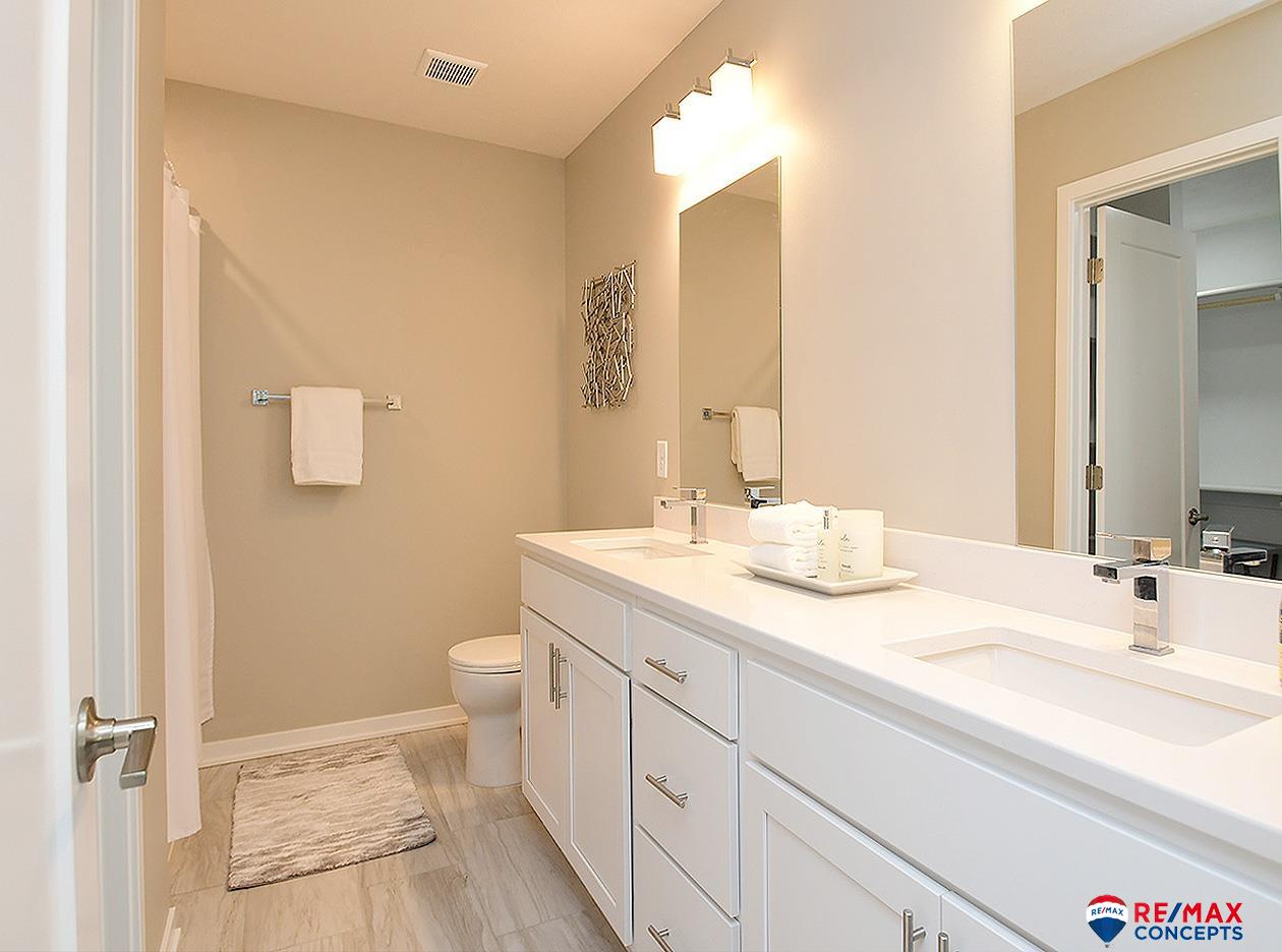 980 Titan Drive, Hickman, Nebraska image 14