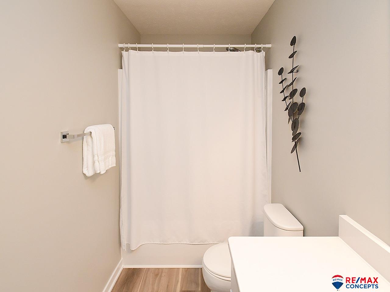 980 Titan Drive, Hickman, Nebraska image 22