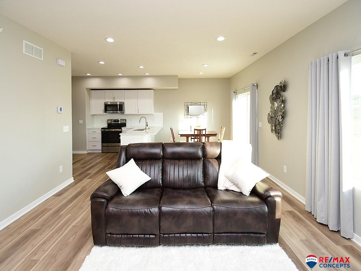 980 Titan Drive, Hickman, Nebraska image 5