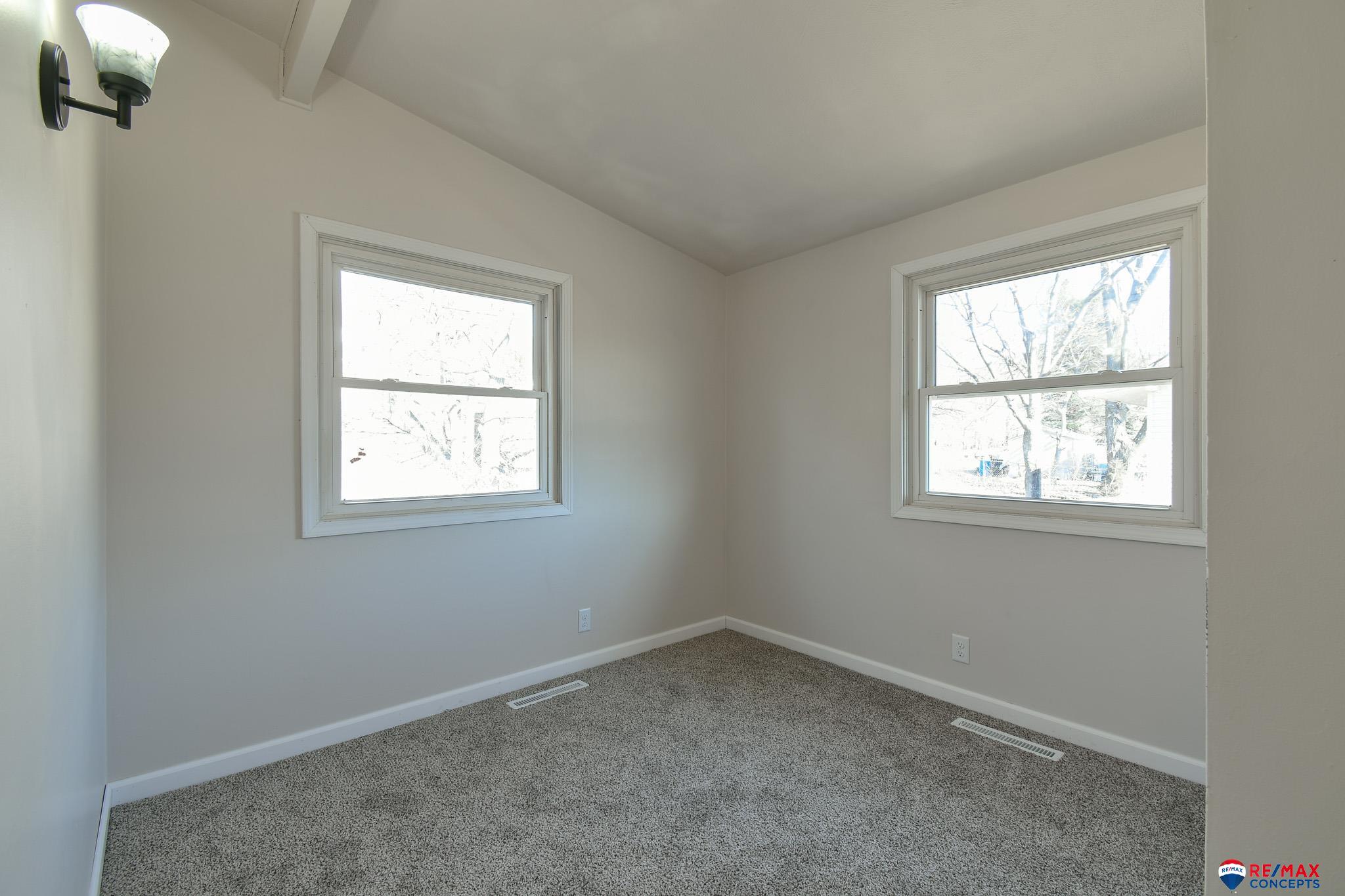 8072 Grand Avenue, Omaha, Nebraska image 21