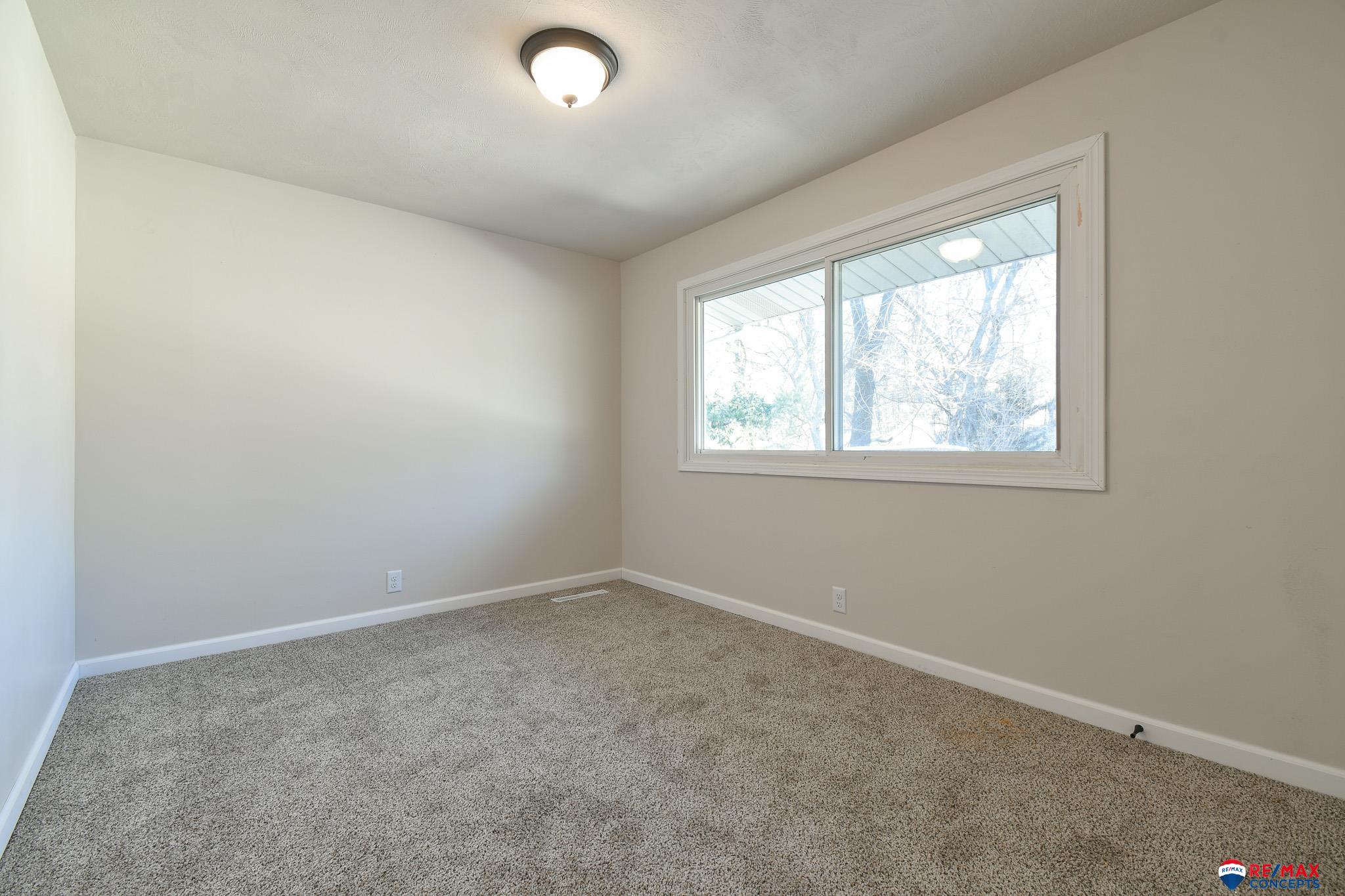 8072 Grand Avenue, Omaha, Nebraska image 26