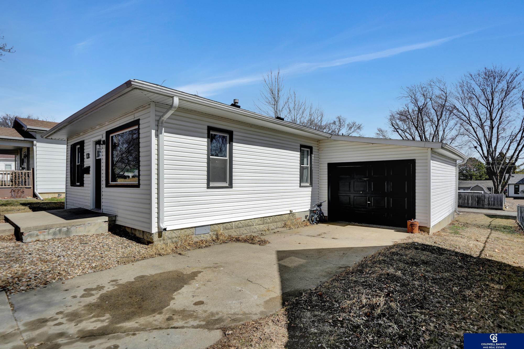 406 S 11th Street, Beatrice, Nebraska image 2