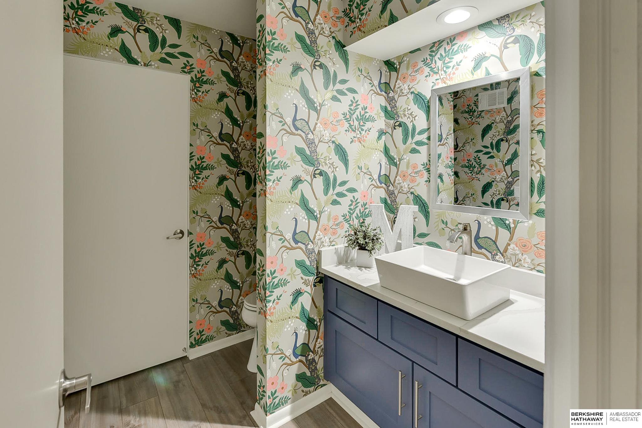 9777 Hamilton Plaza, Omaha, Nebraska image 21