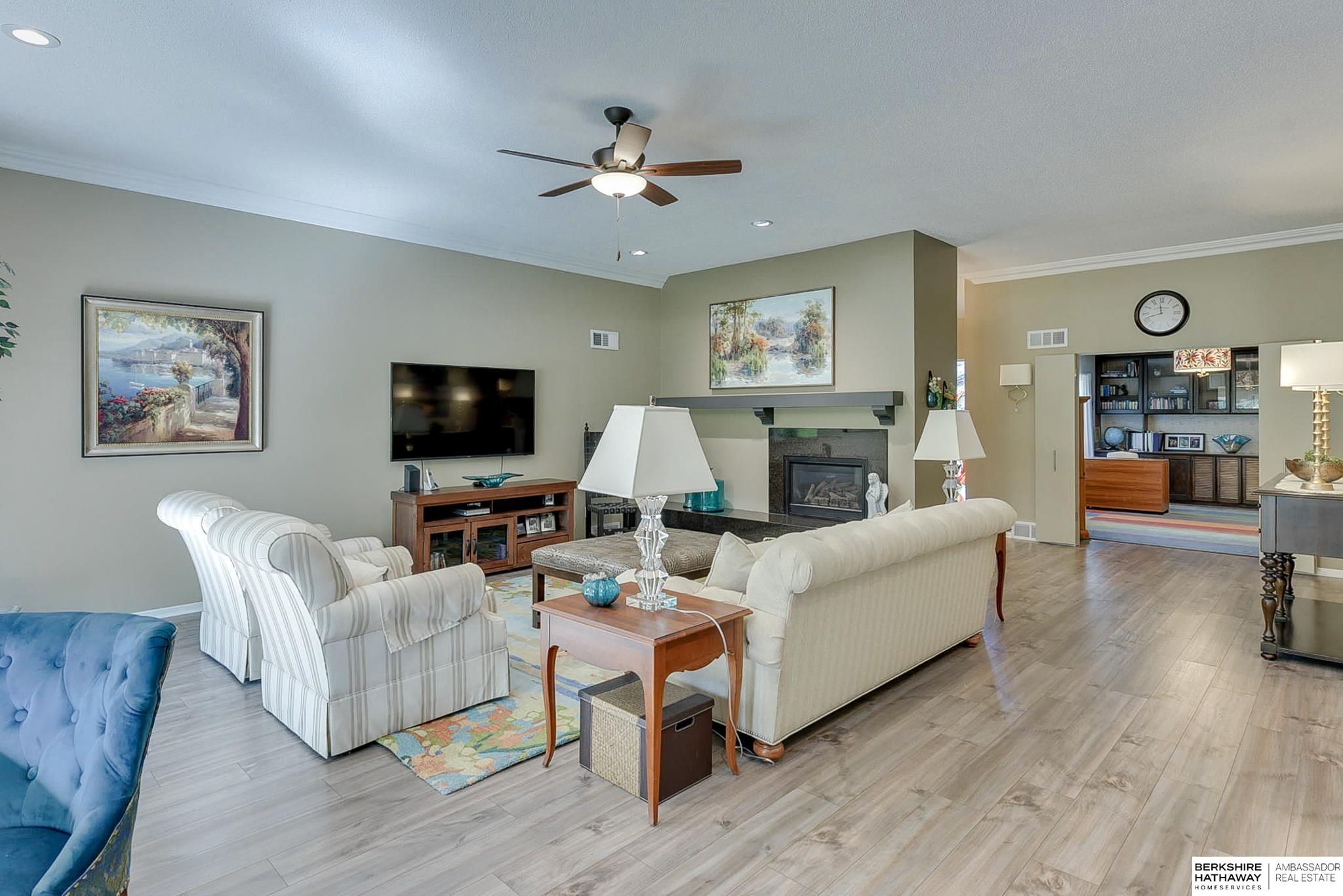 9777 Hamilton Plaza, Omaha, Nebraska image 8