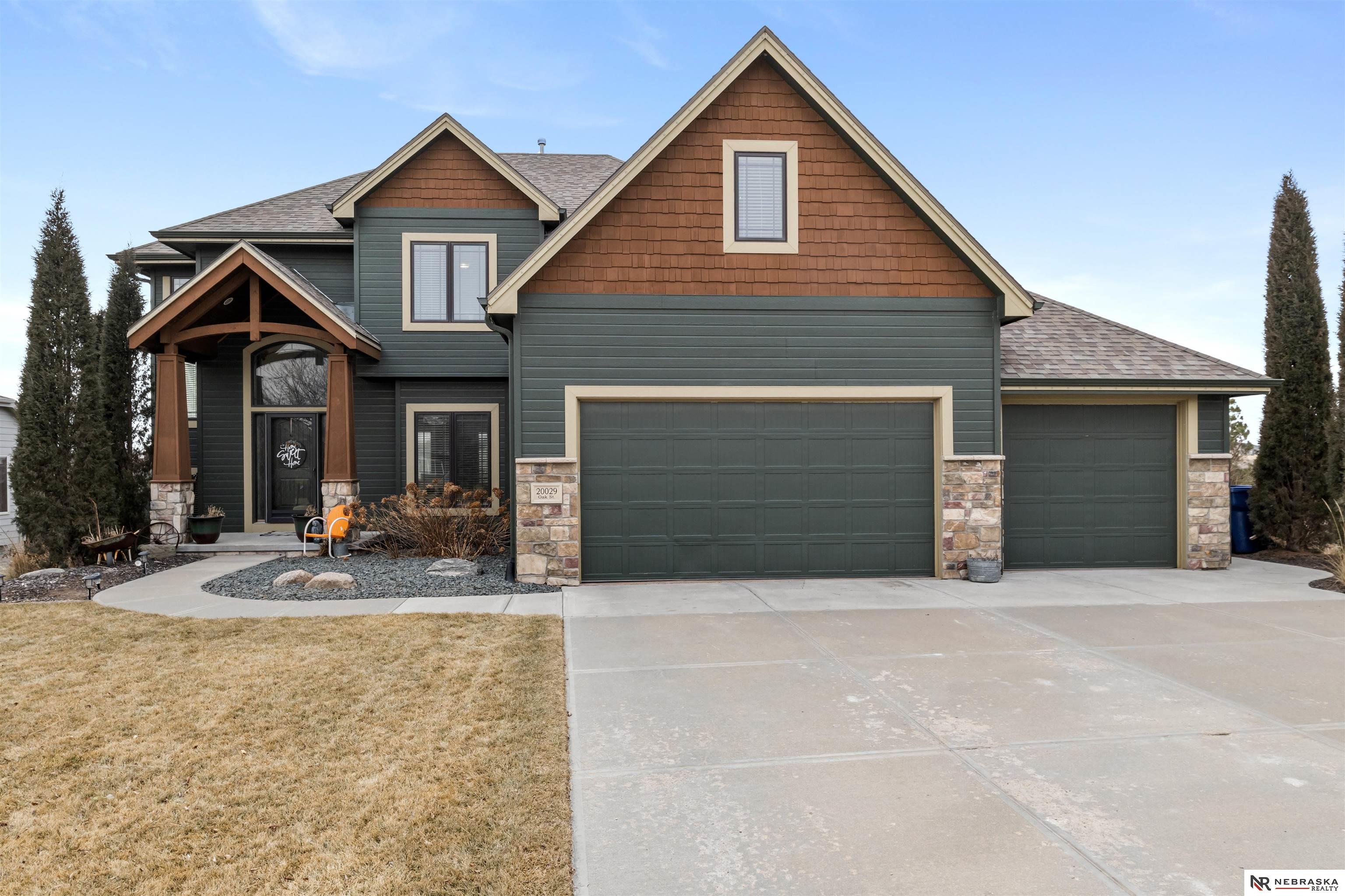 20029 Oak Street, Gretna, Nebraska image 1