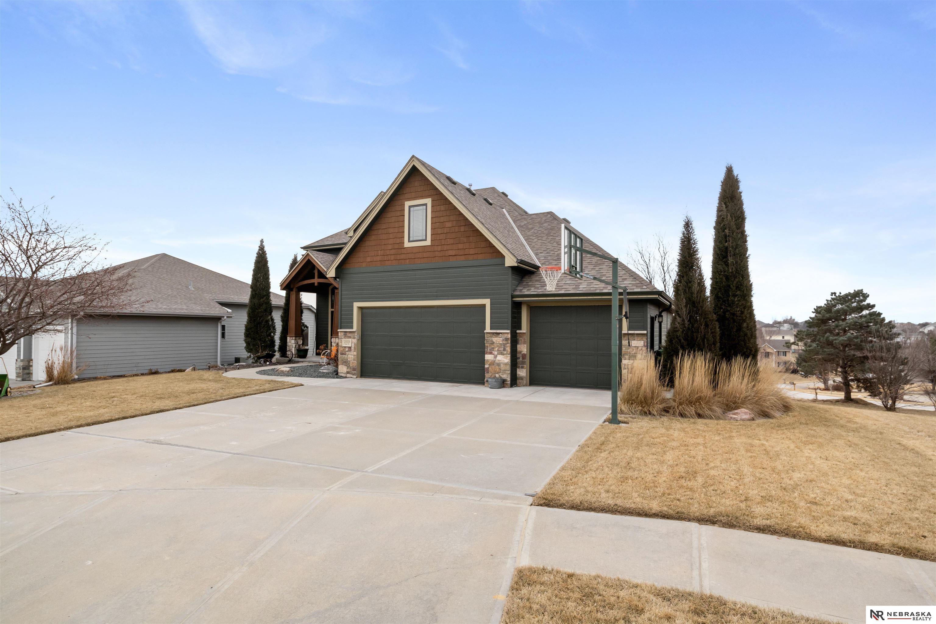 20029 Oak Street, Gretna, Nebraska image 2