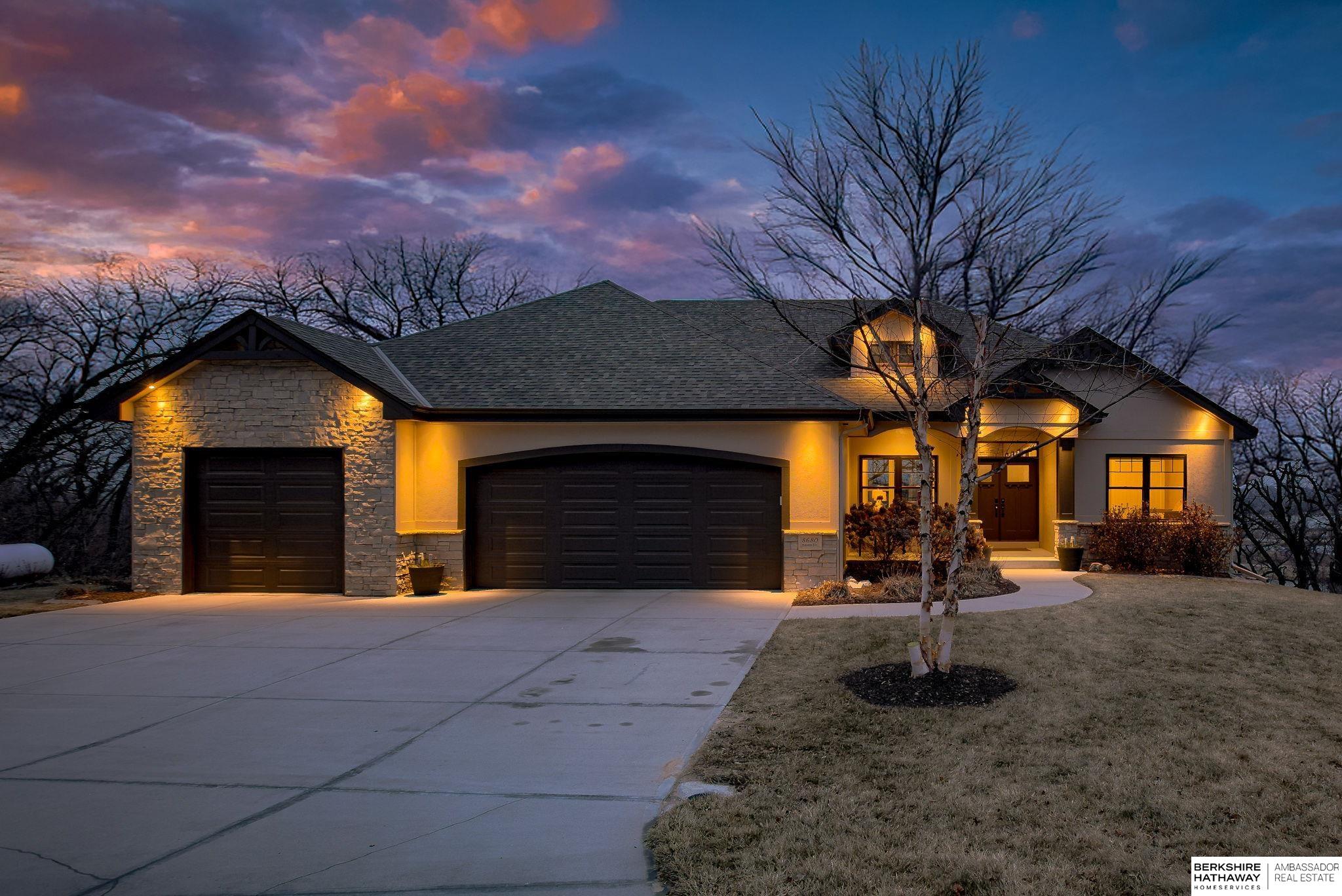 8680 Raven Drive, Louisville, Nebraska image 1