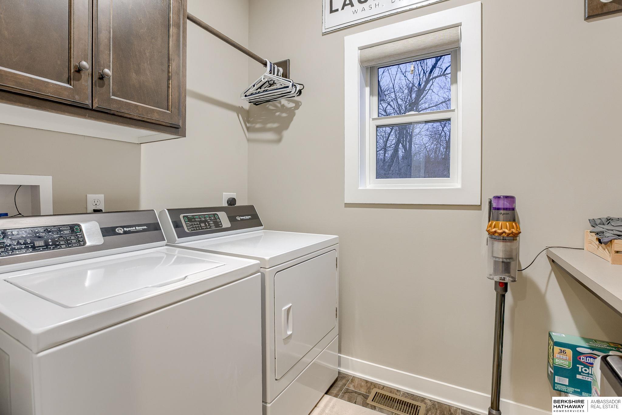 8680 Raven Drive, Louisville, Nebraska image 19