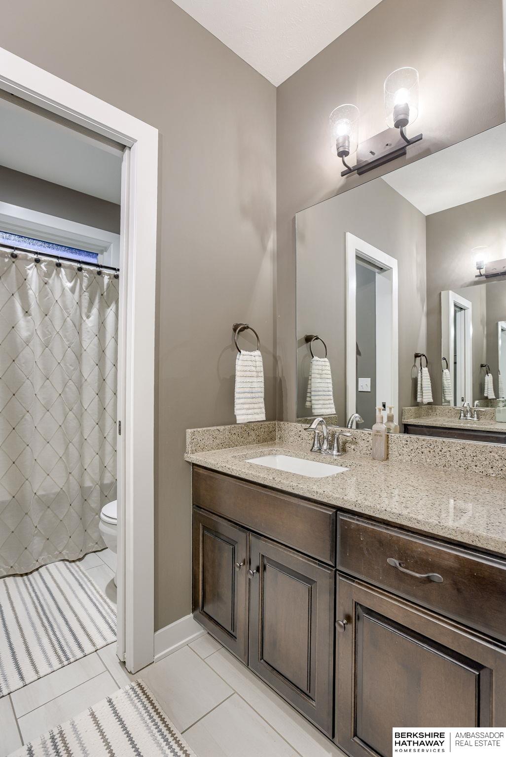 8680 Raven Drive, Louisville, Nebraska image 30