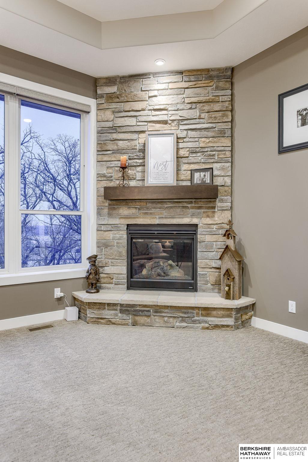 8680 Raven Drive, Louisville, Nebraska image 5