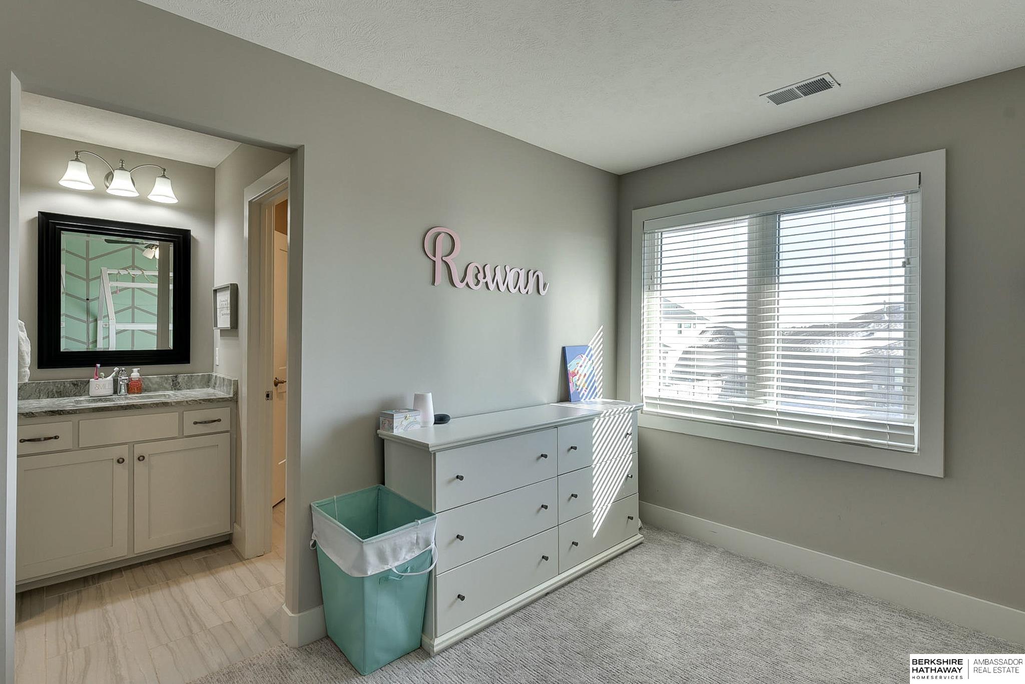 18407 Lake Street, Omaha, Nebraska image 33