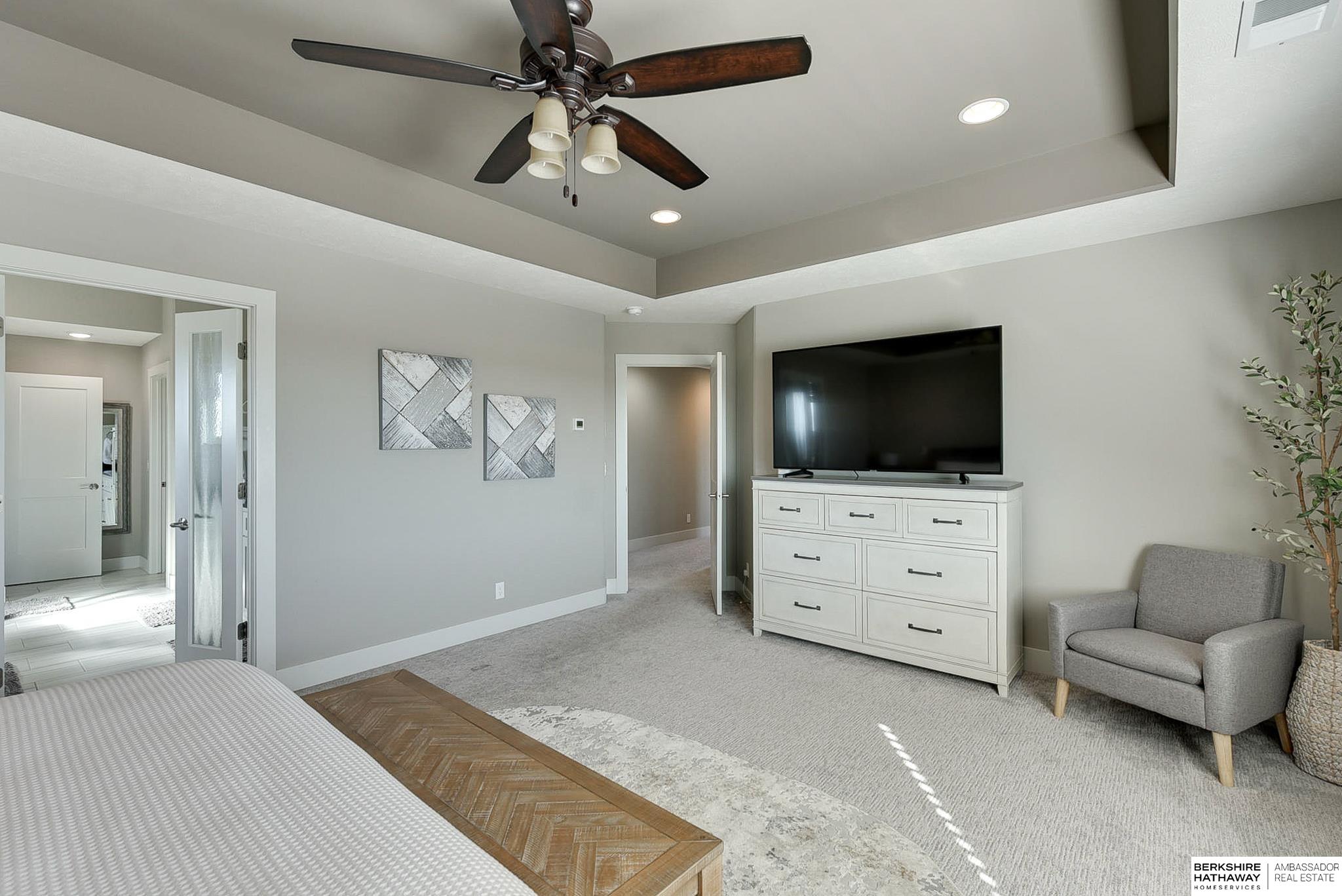 18407 Lake Street, Omaha, Nebraska image 37
