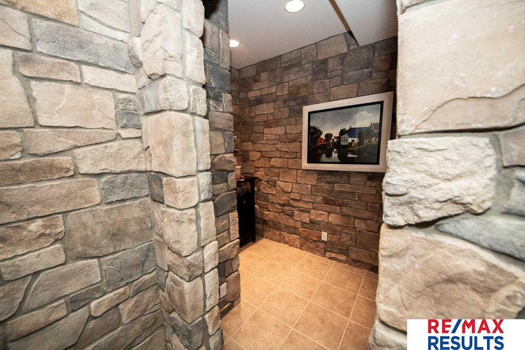 14705 Hartman Plaza, Omaha, Nebraska image 24