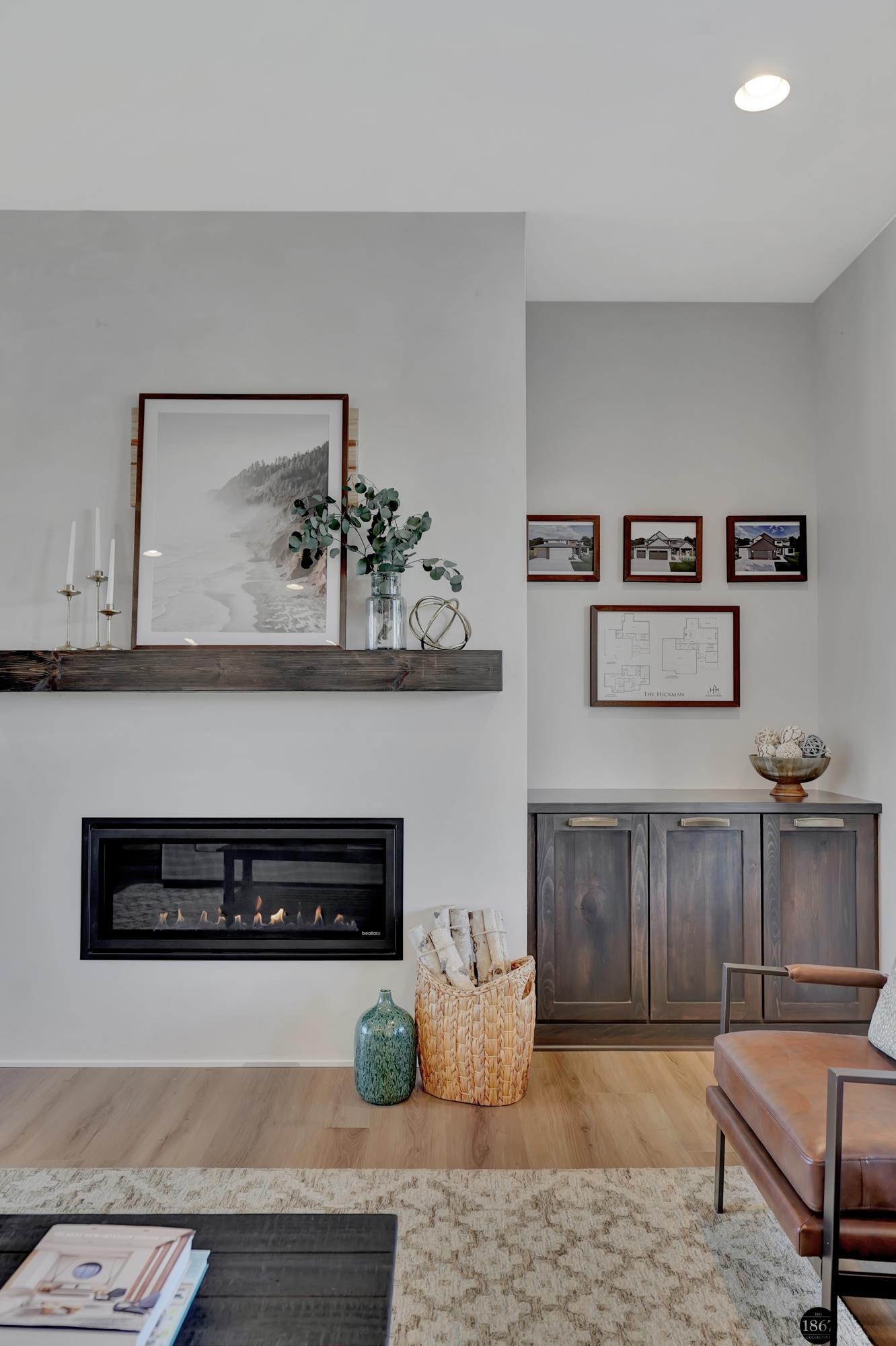 3923 S 213th