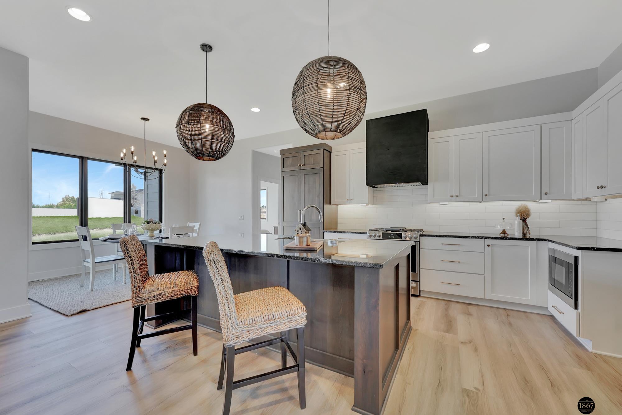 3923 S 213th