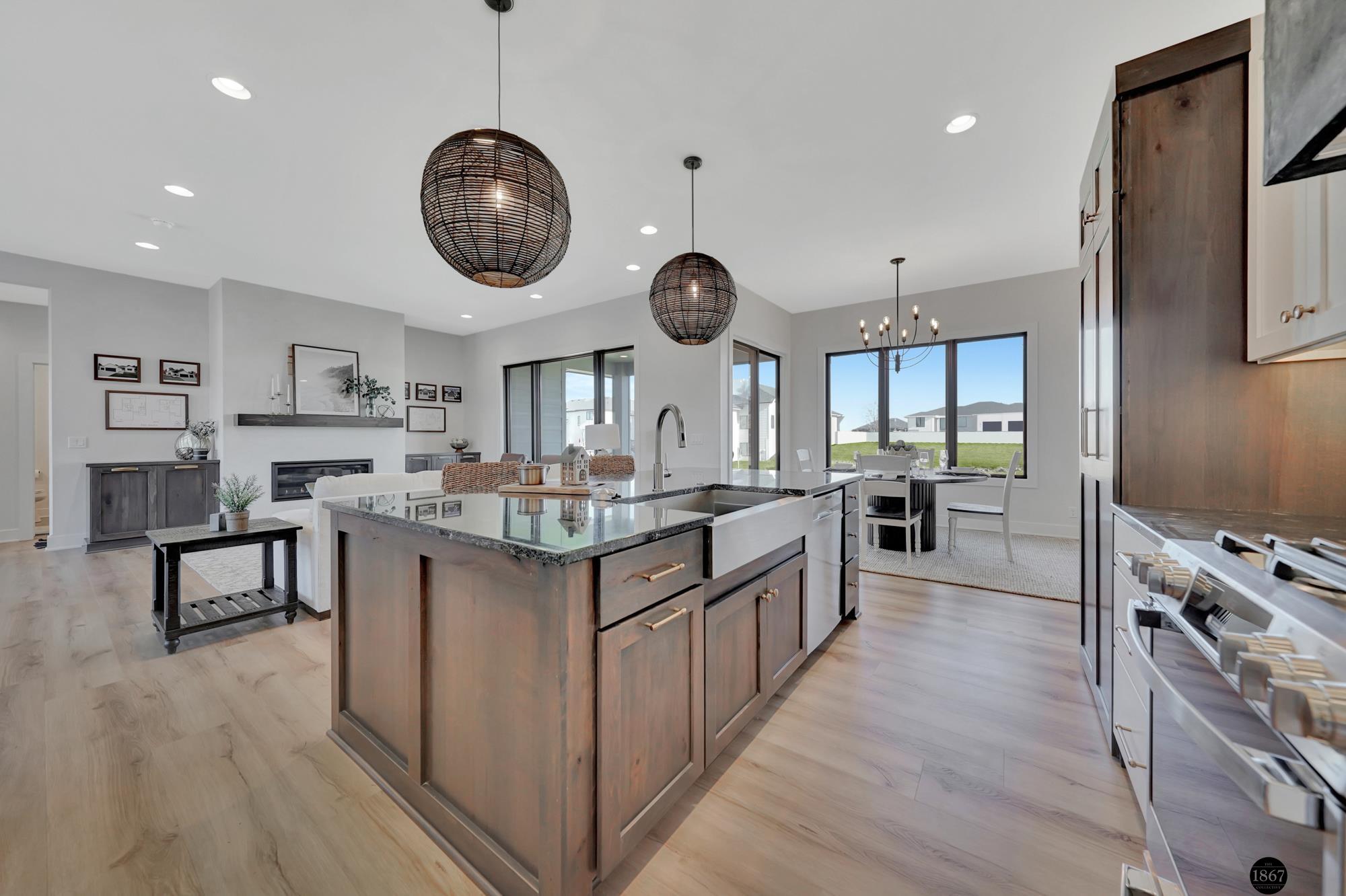 3923 S 213th