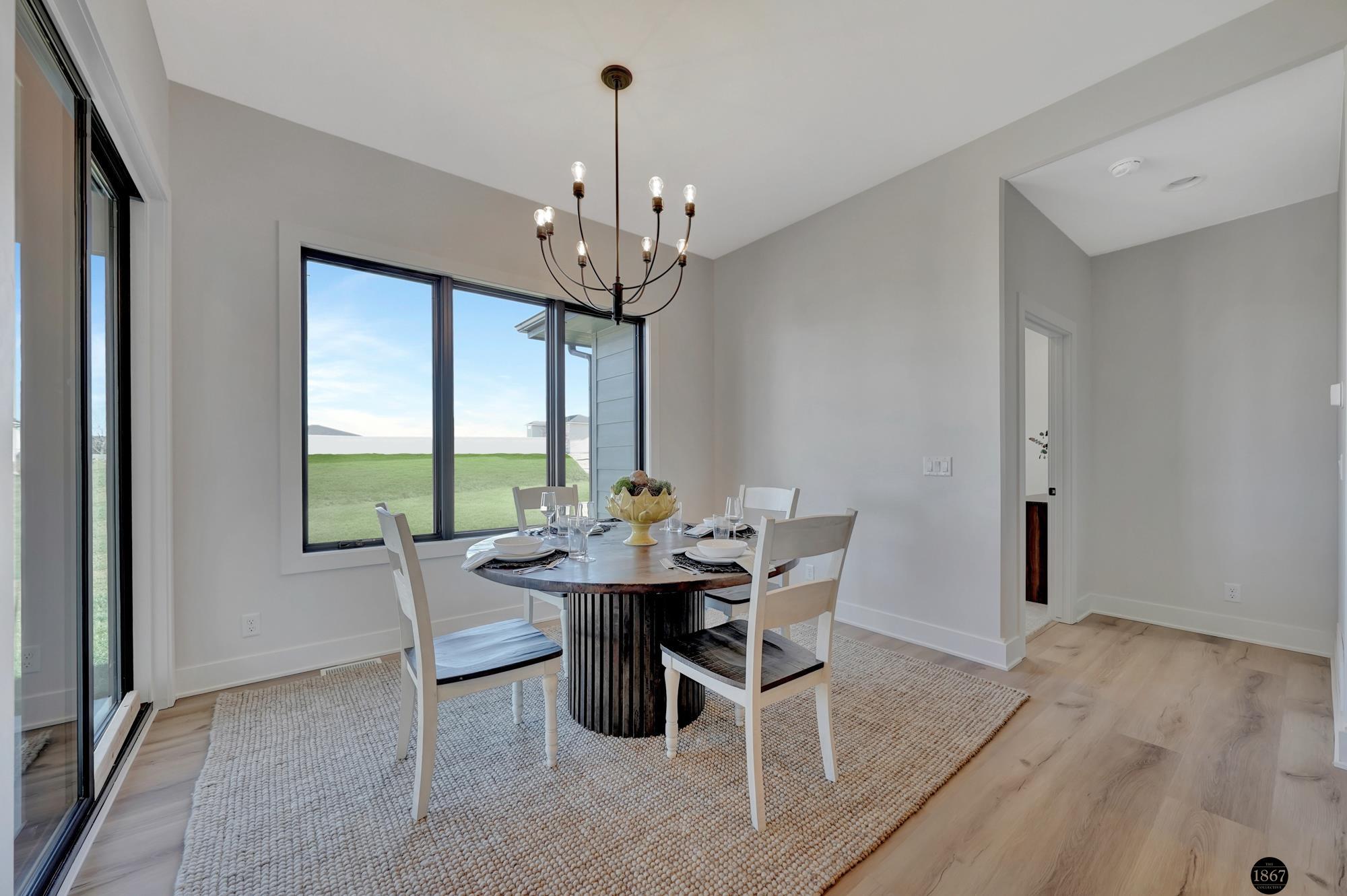 3923 S 213th