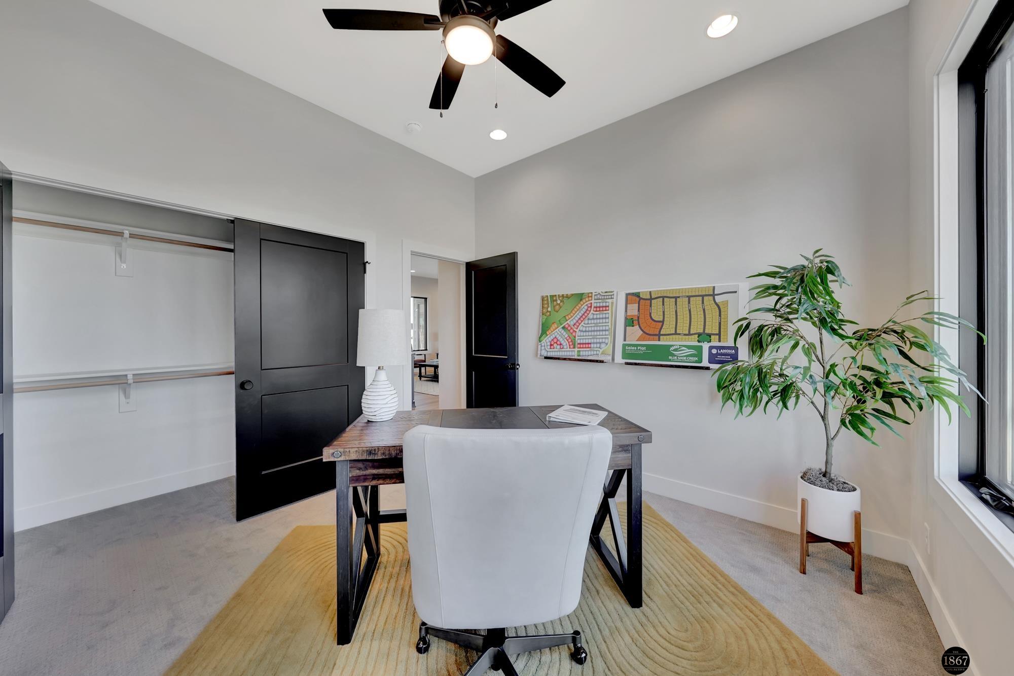 3923 S 213th