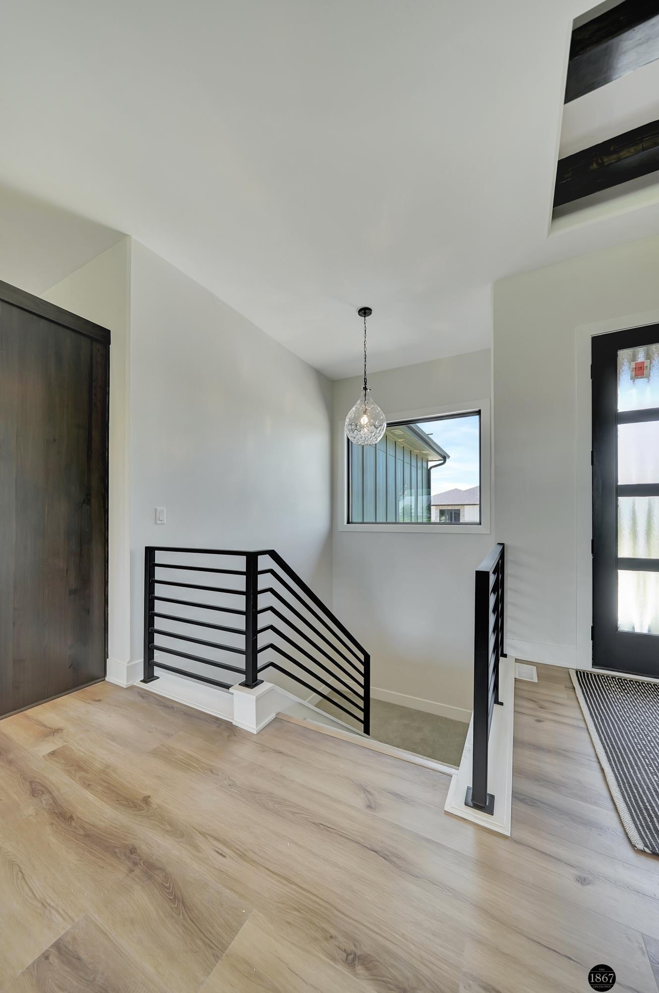 3923 S 213th