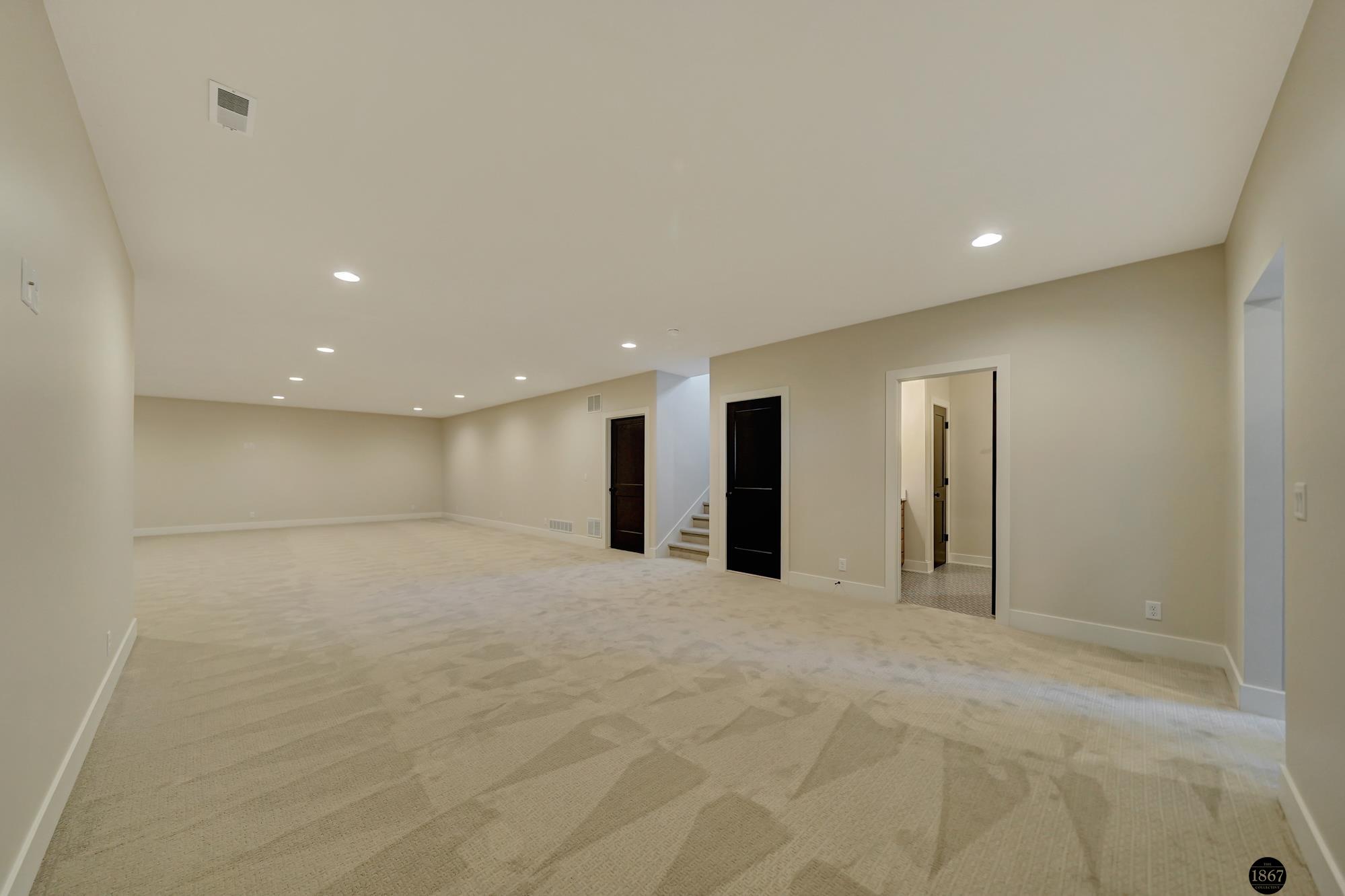 3923 S 213th