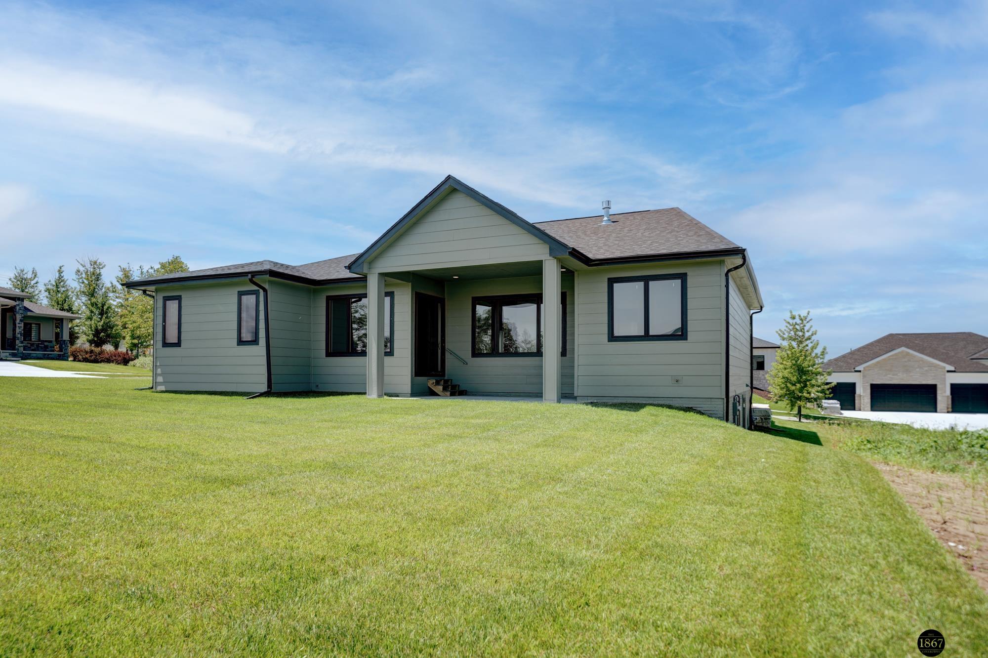 3923 S 213th