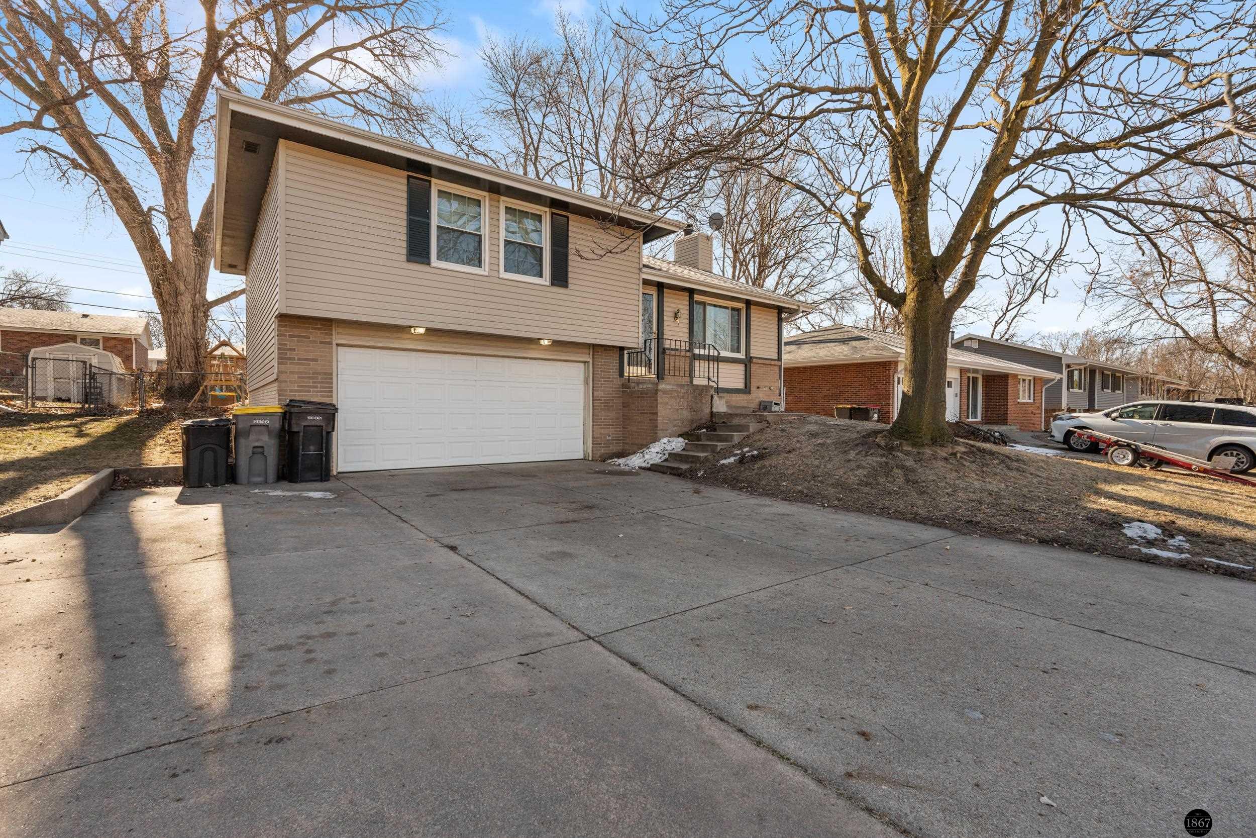 4800 Woodhaven