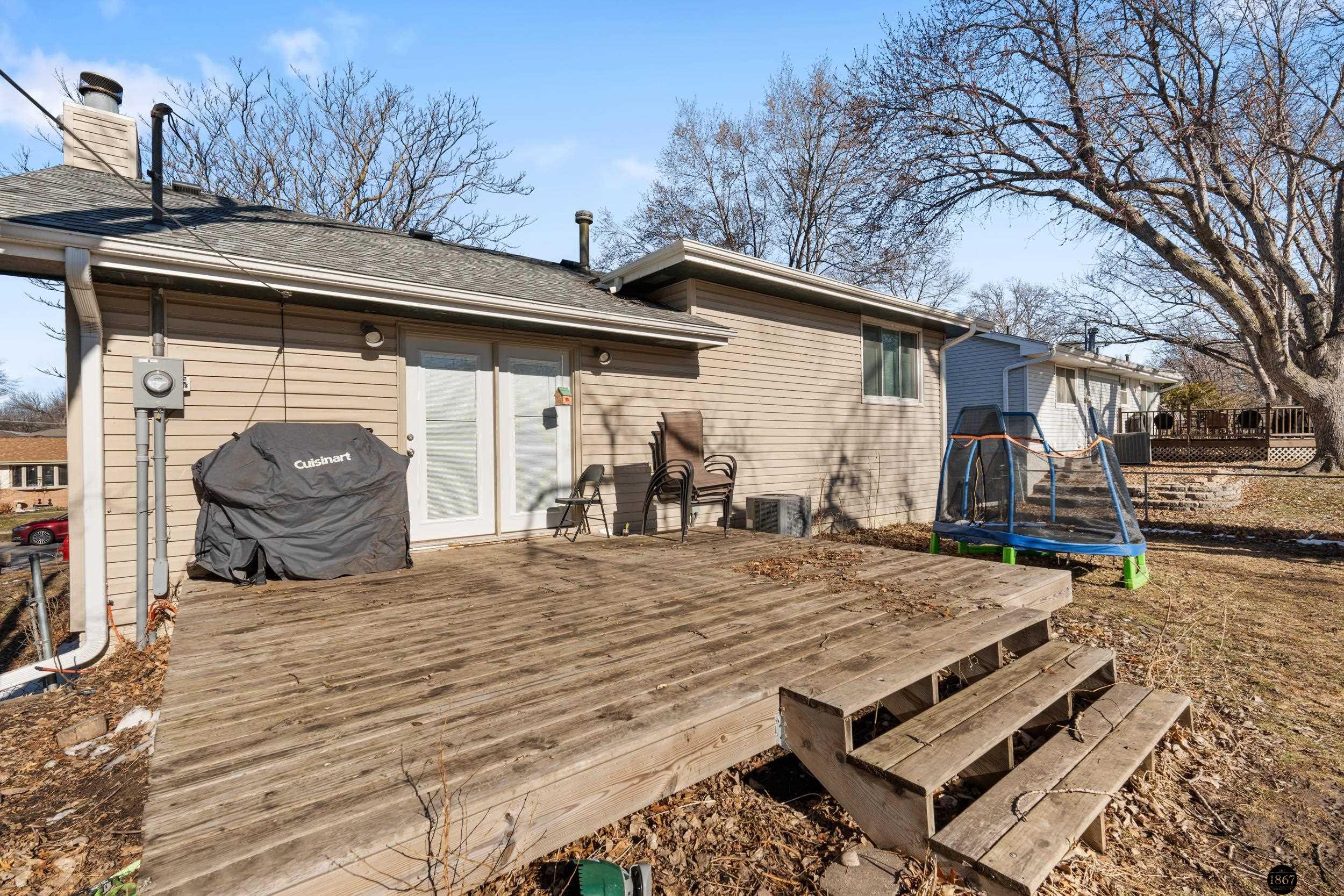 4800 Woodhaven