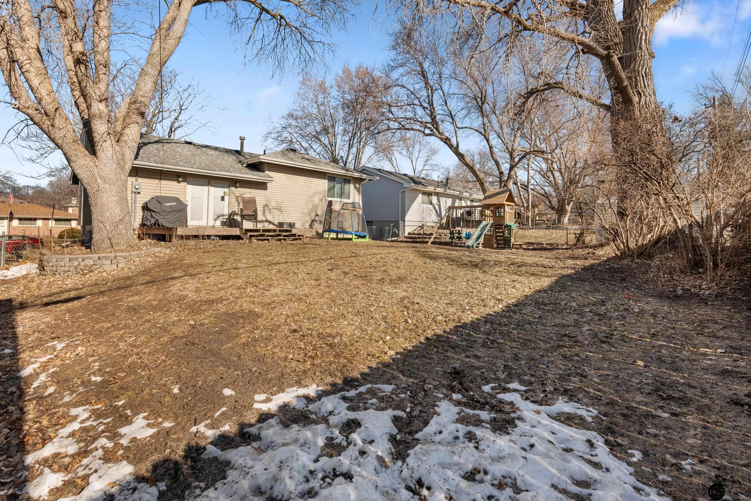 4800 Woodhaven