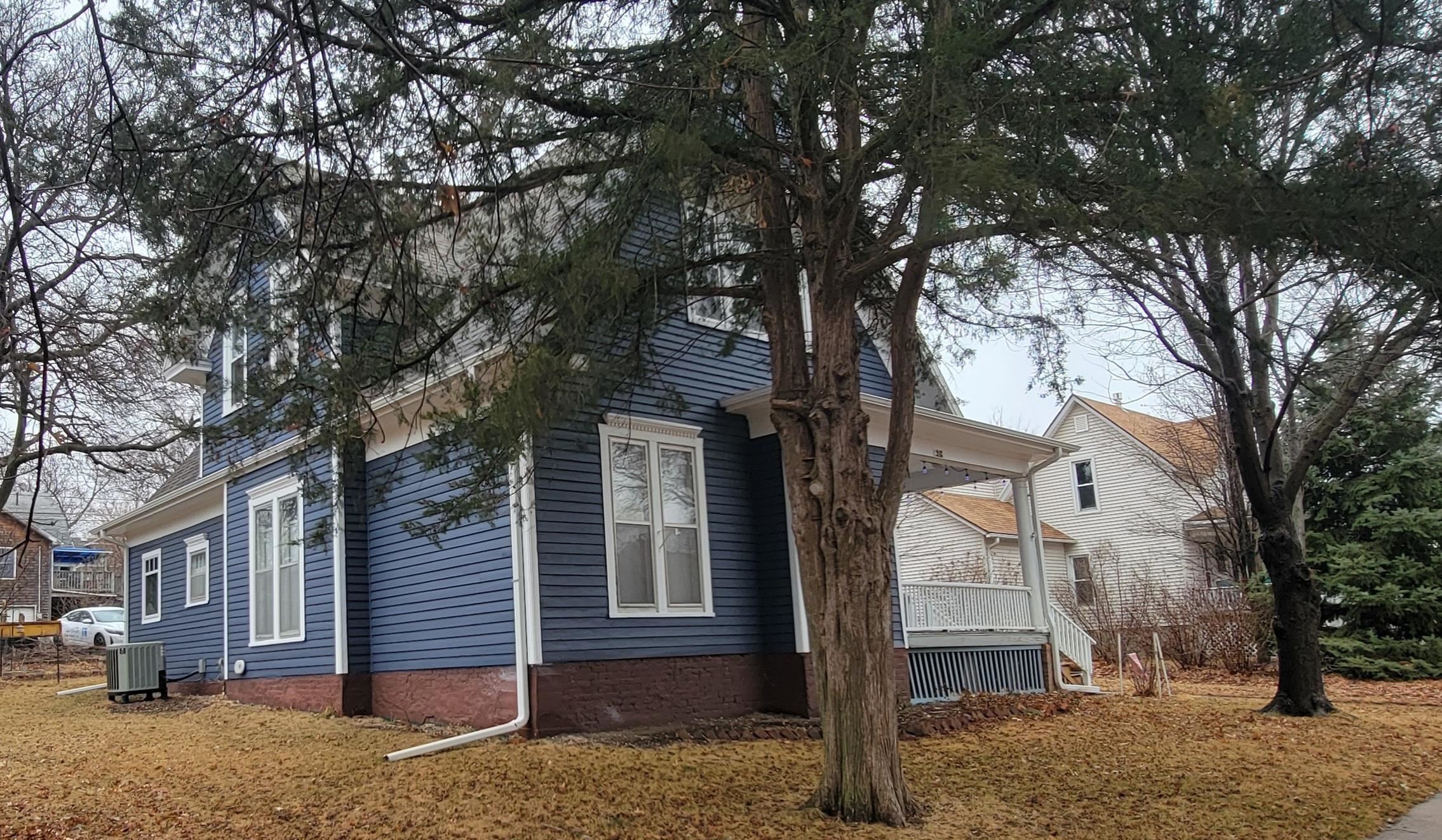 916 N Iowa Avenue, York, Nebraska image 23