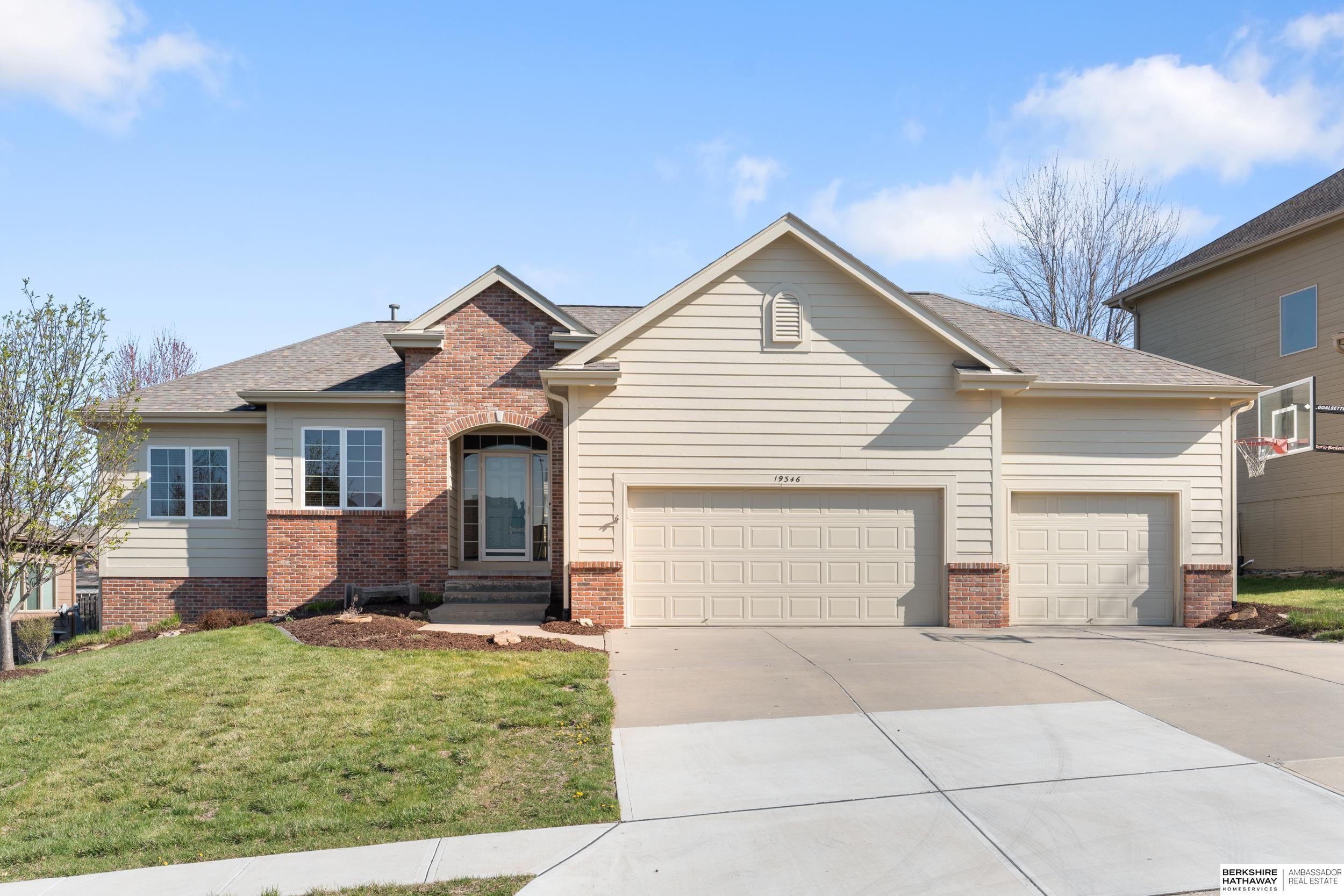 19346 I Street, Omaha