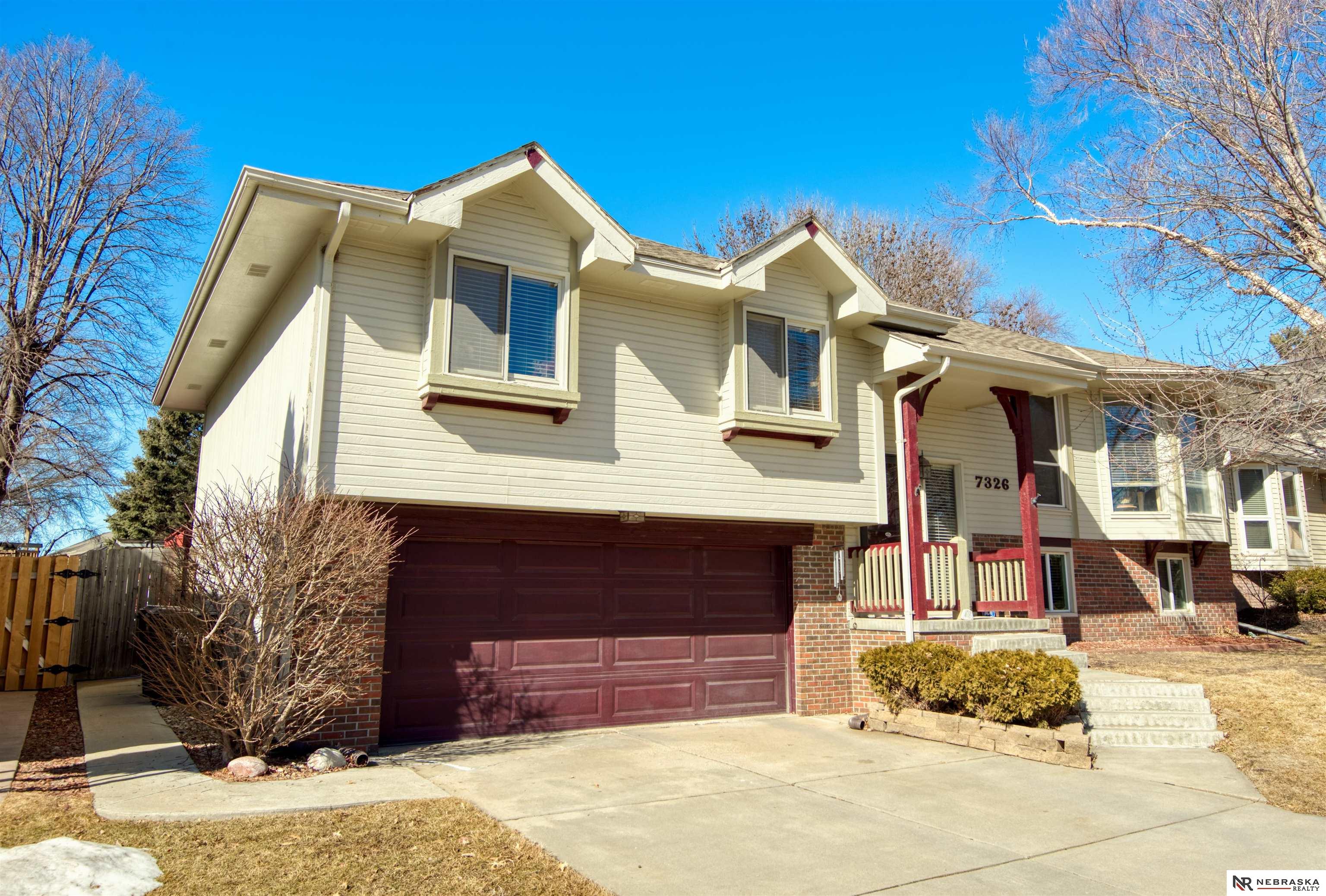 7326 S 140th Avenue, Omaha