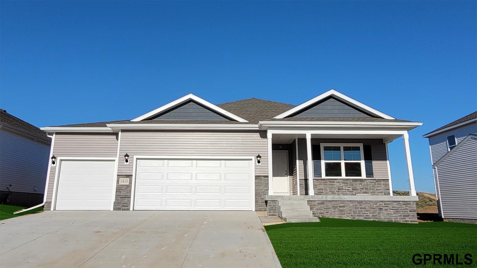 18412 Cary Street, Gretna, Nebraska image 1
