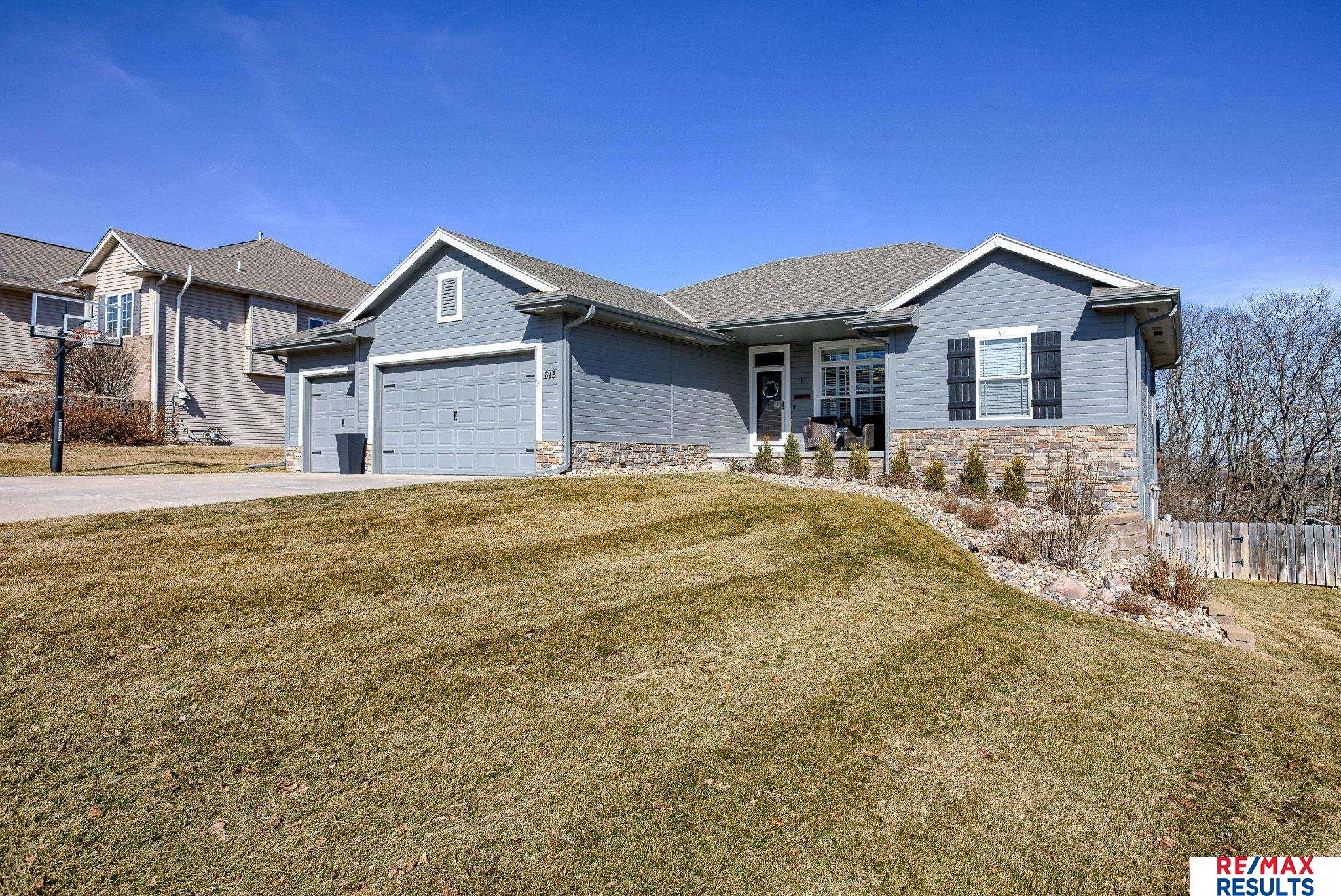 615 S 16 Street, Fort Calhoun, Nebraska image 2