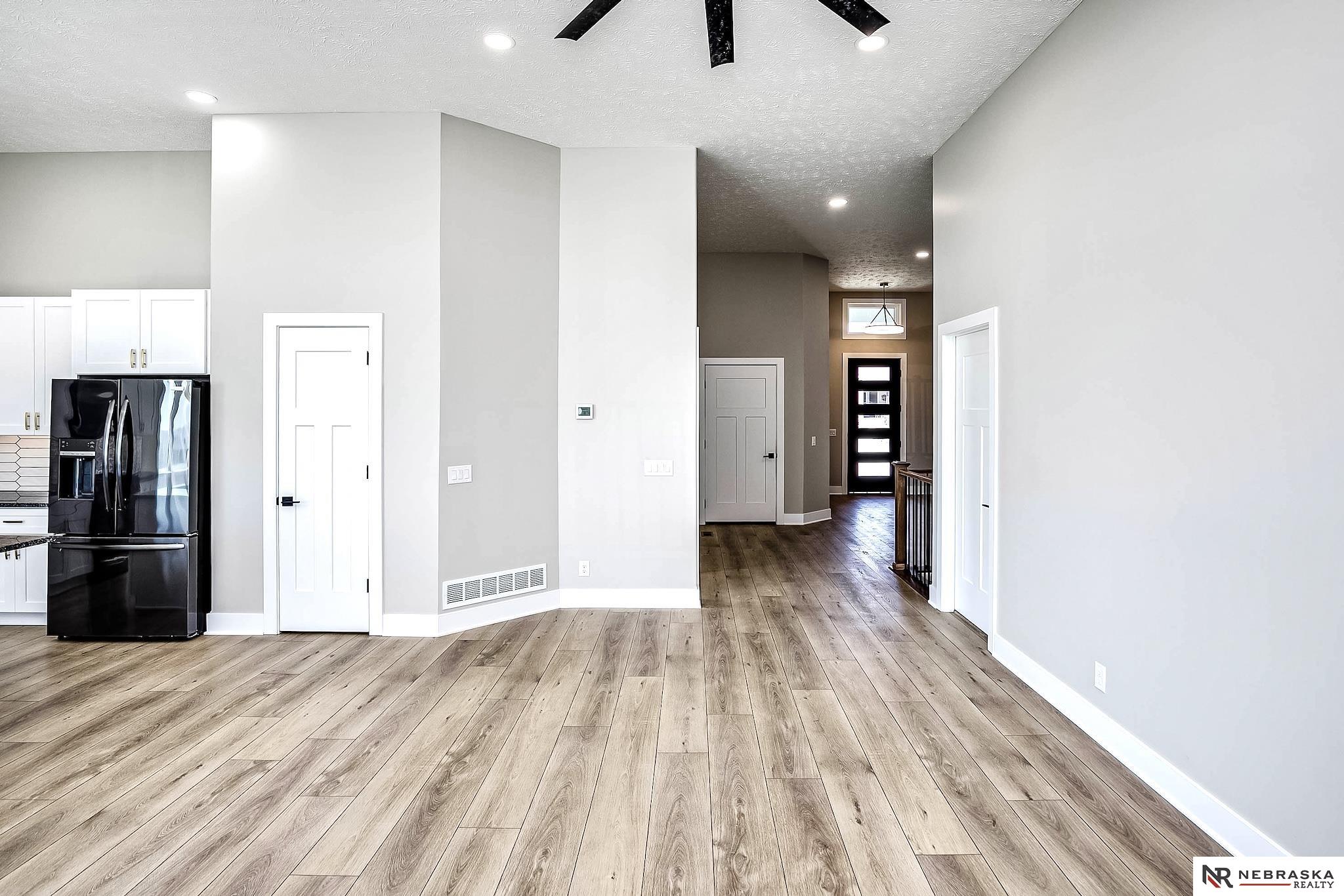 5901 N 159 Circle, Omaha, Nebraska image 10