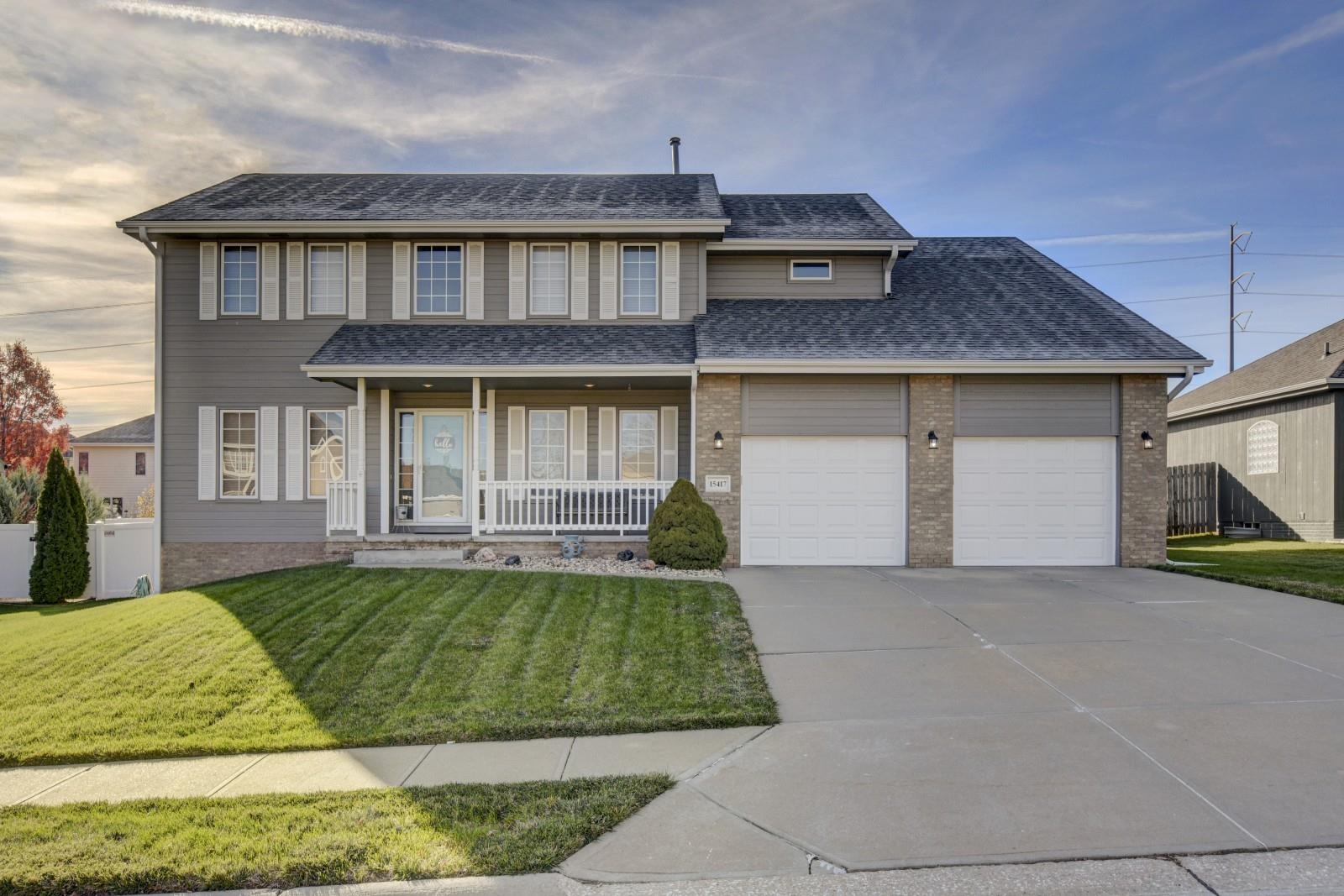 15417 Greenleaf Street, Omaha