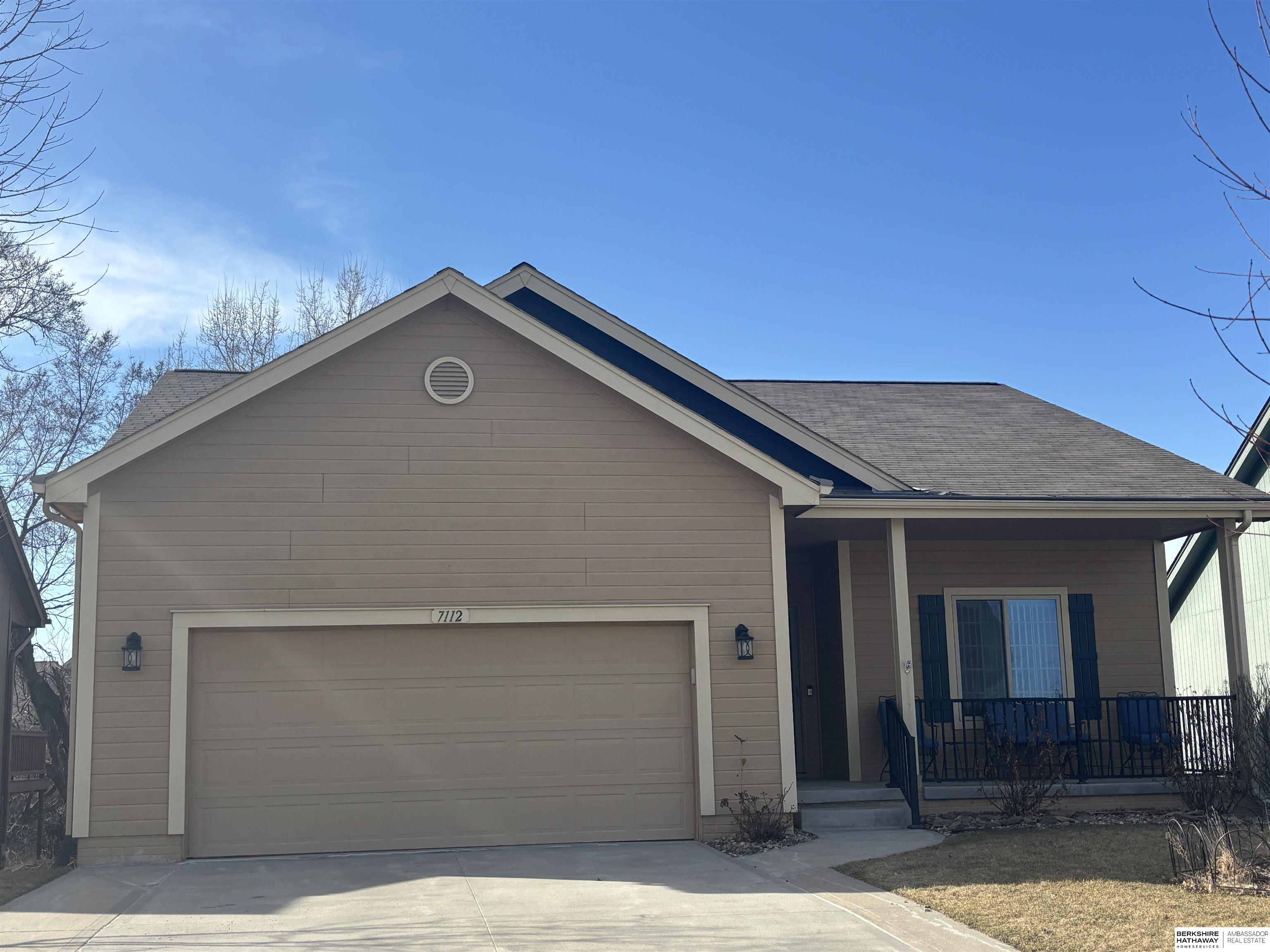 7112 N 138th Avenue Circle, Omaha, Nebraska image 1