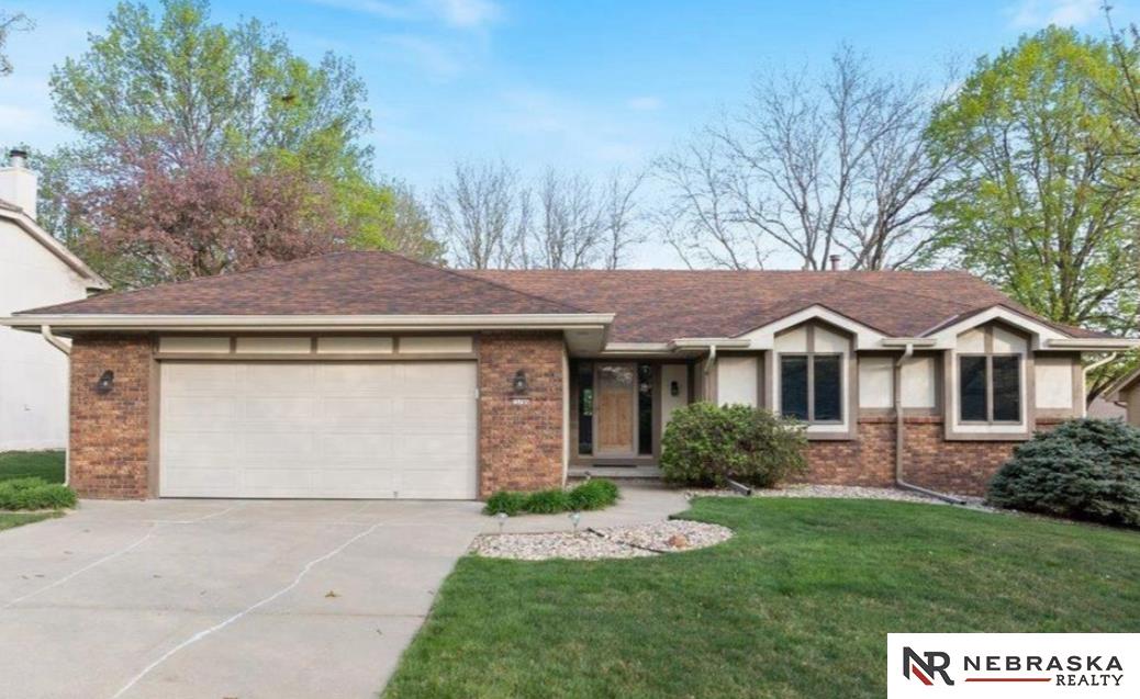 10731 Majestic Lane, Lincoln, Nebraska image 2